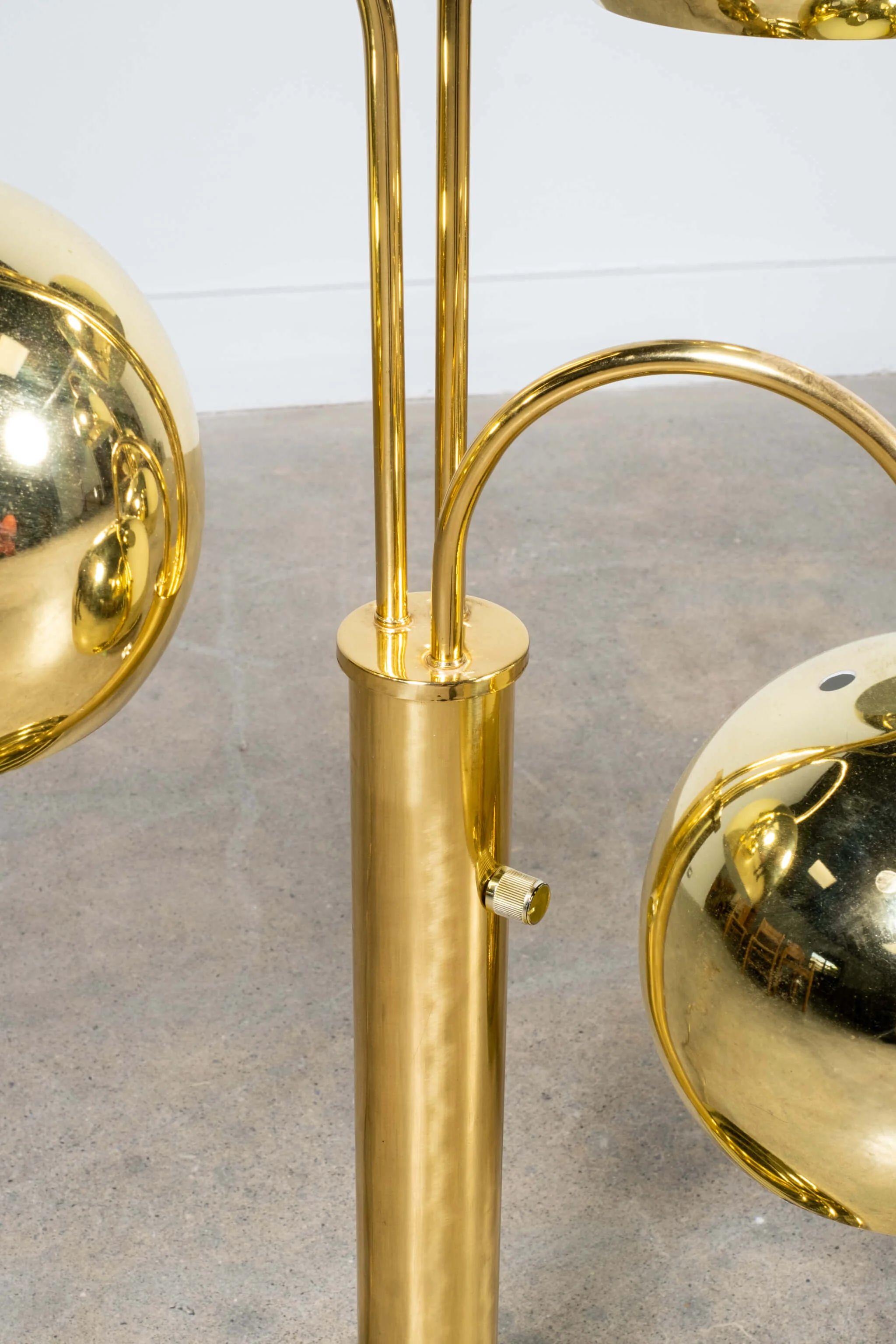 Pair of Brass Ball Table Lamps by Robert Sonneman In Good Condition For Sale In Toronto, CA