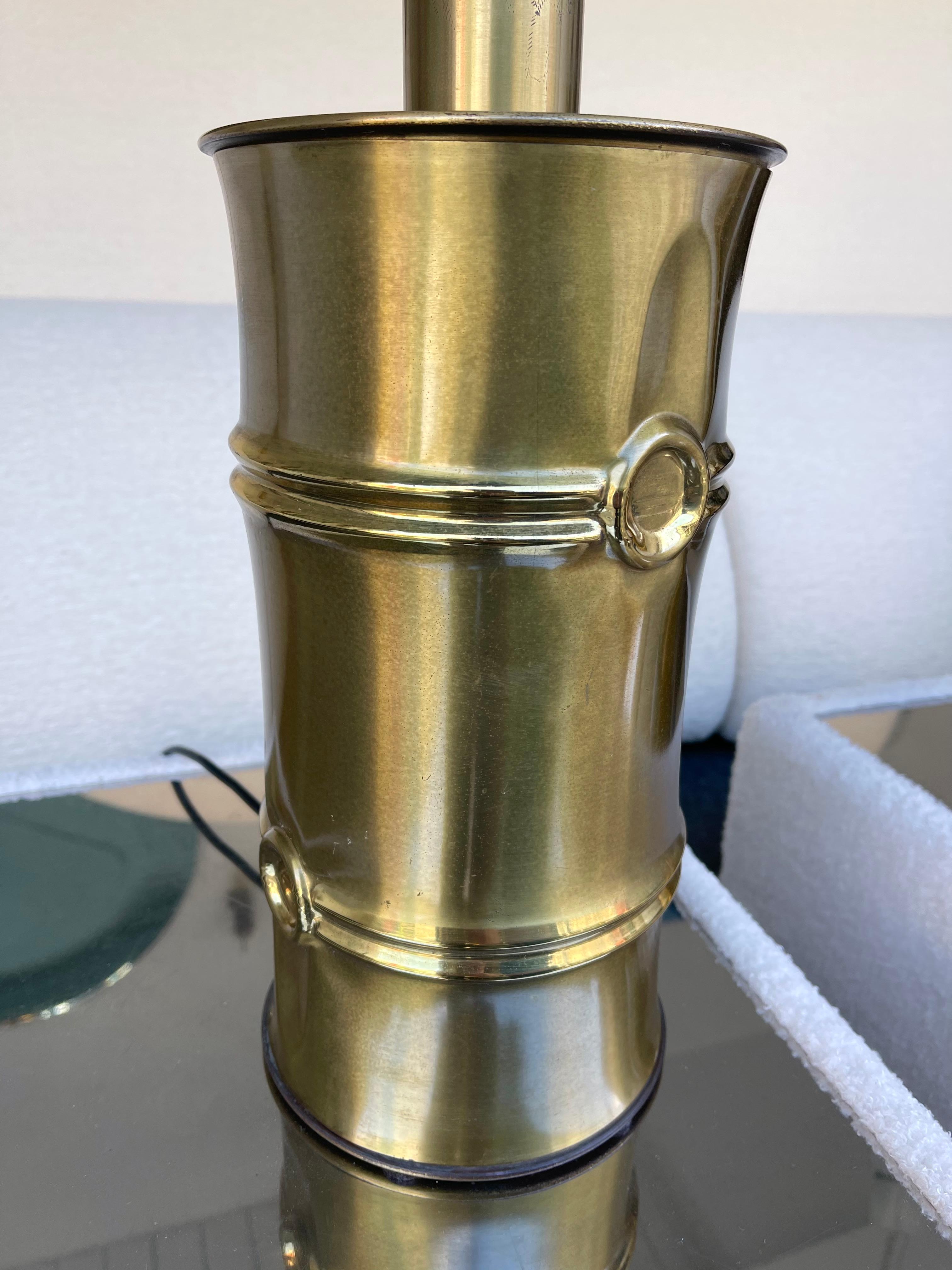 Mid-Century moderno Coppia di lampade di bambù in ottone, Italia, anni '70