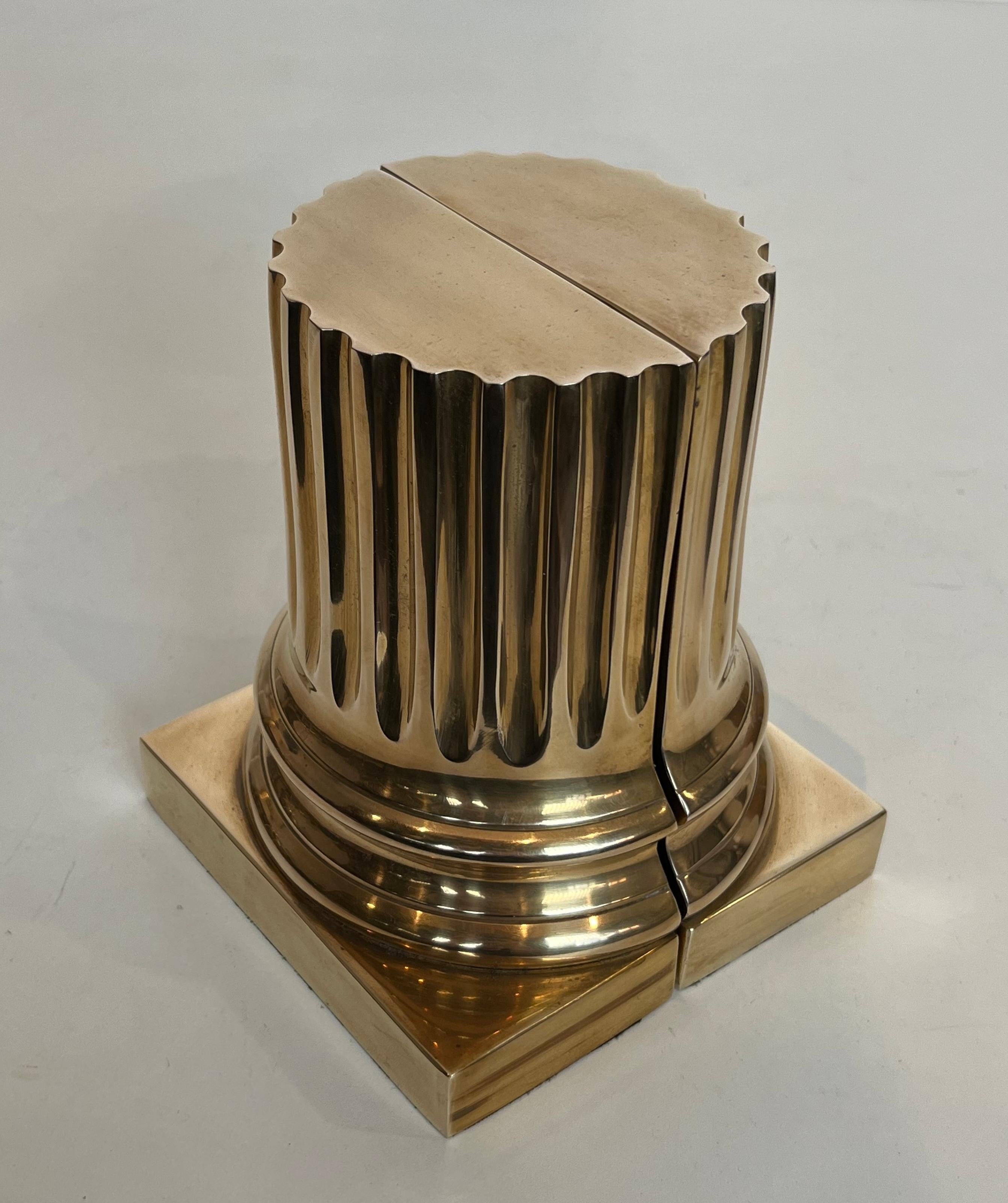 Mid-Century Modern Pair of Brass Bookends Representing Columns For Sale