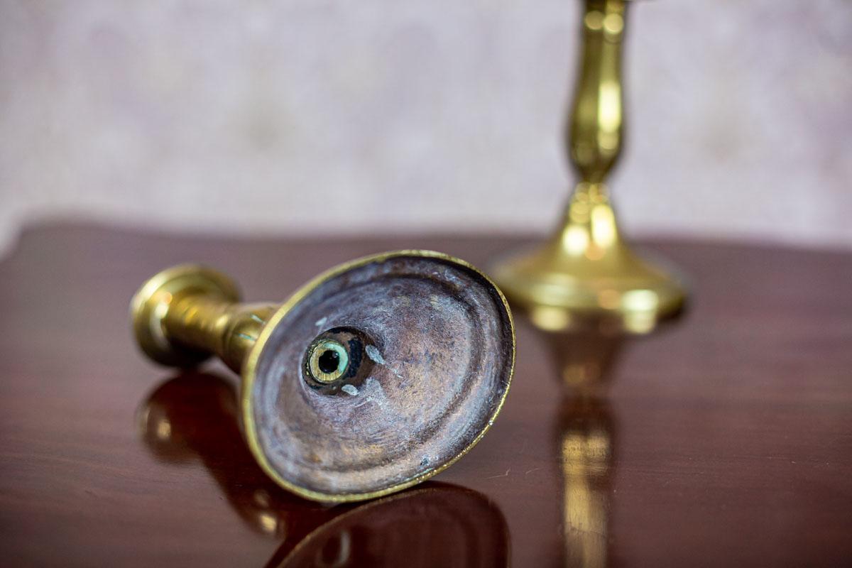 Ottone Coppia di candelabri in ottone, circa prima del 1939 in vendita