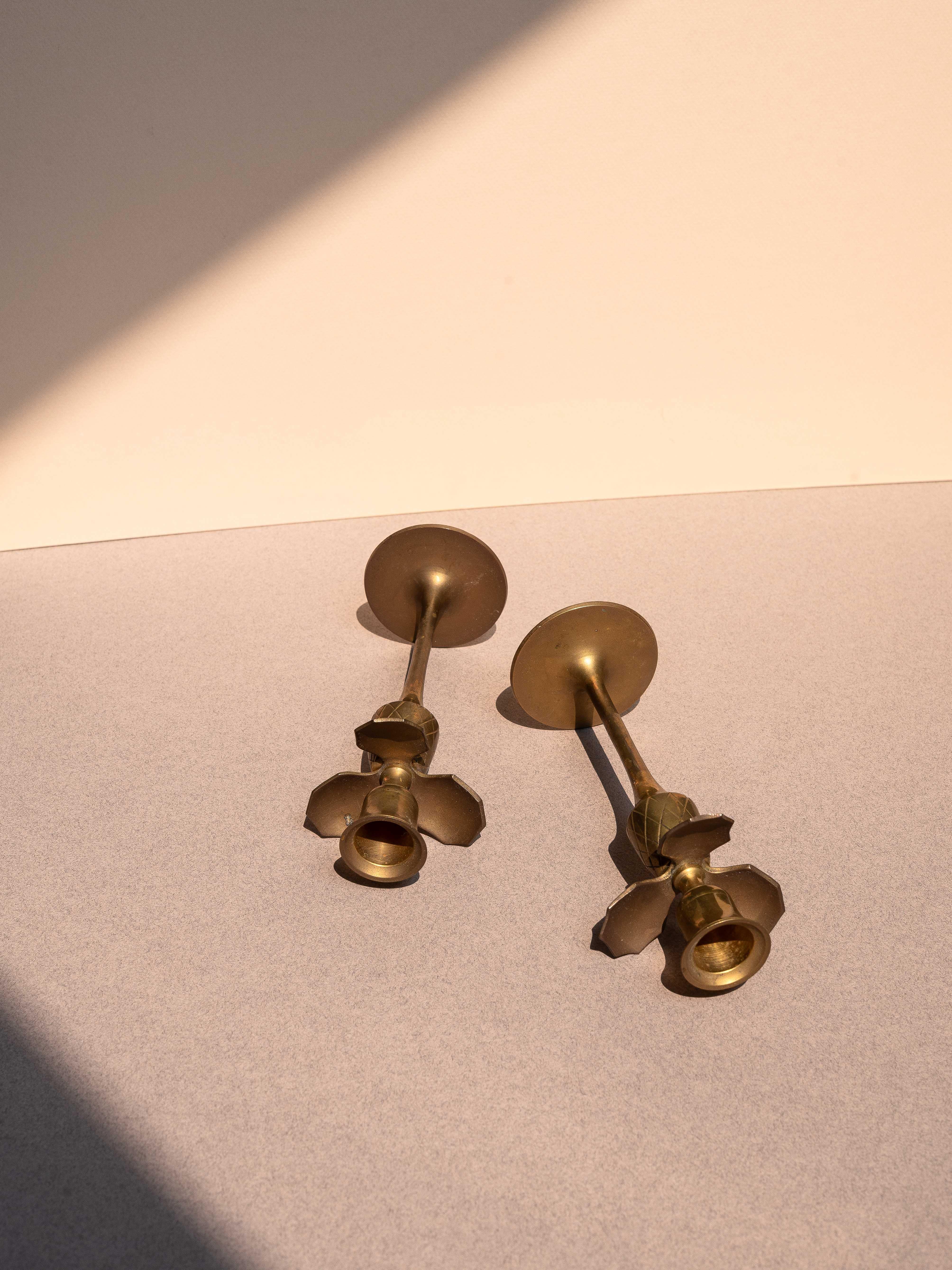 Laiton Pair of Brass Candlesticks, Pineapple Fruit, France 1920s en vente