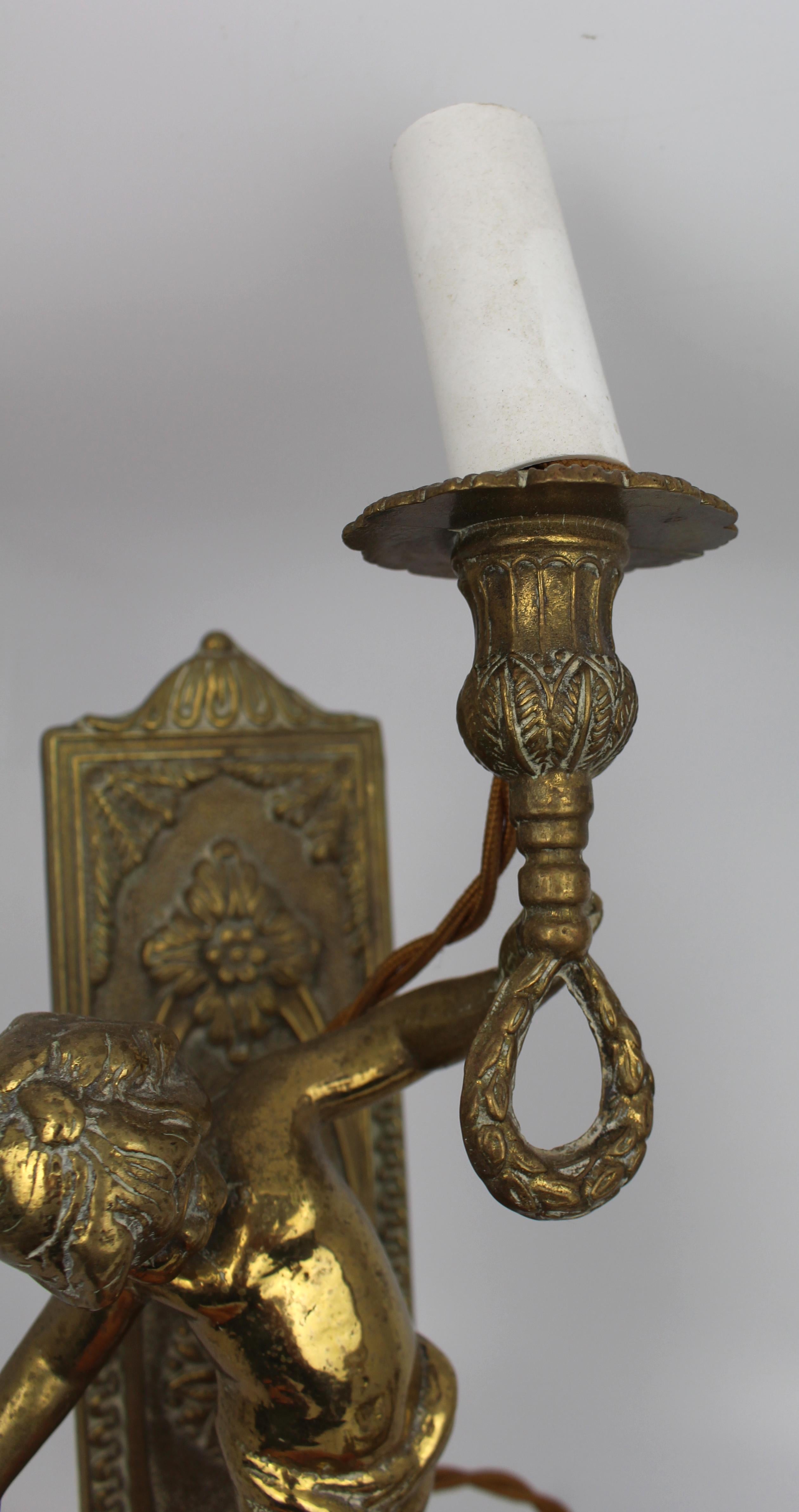Paire d'appliques en laiton avec chérubin, Vintage, 20e siècle en vente 2