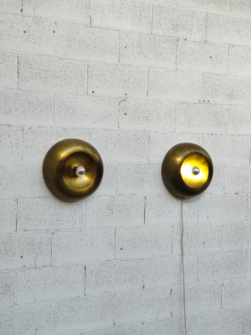 Pair of Brass Circular Sconces Appliques, Italy, 1960s For Sale 4