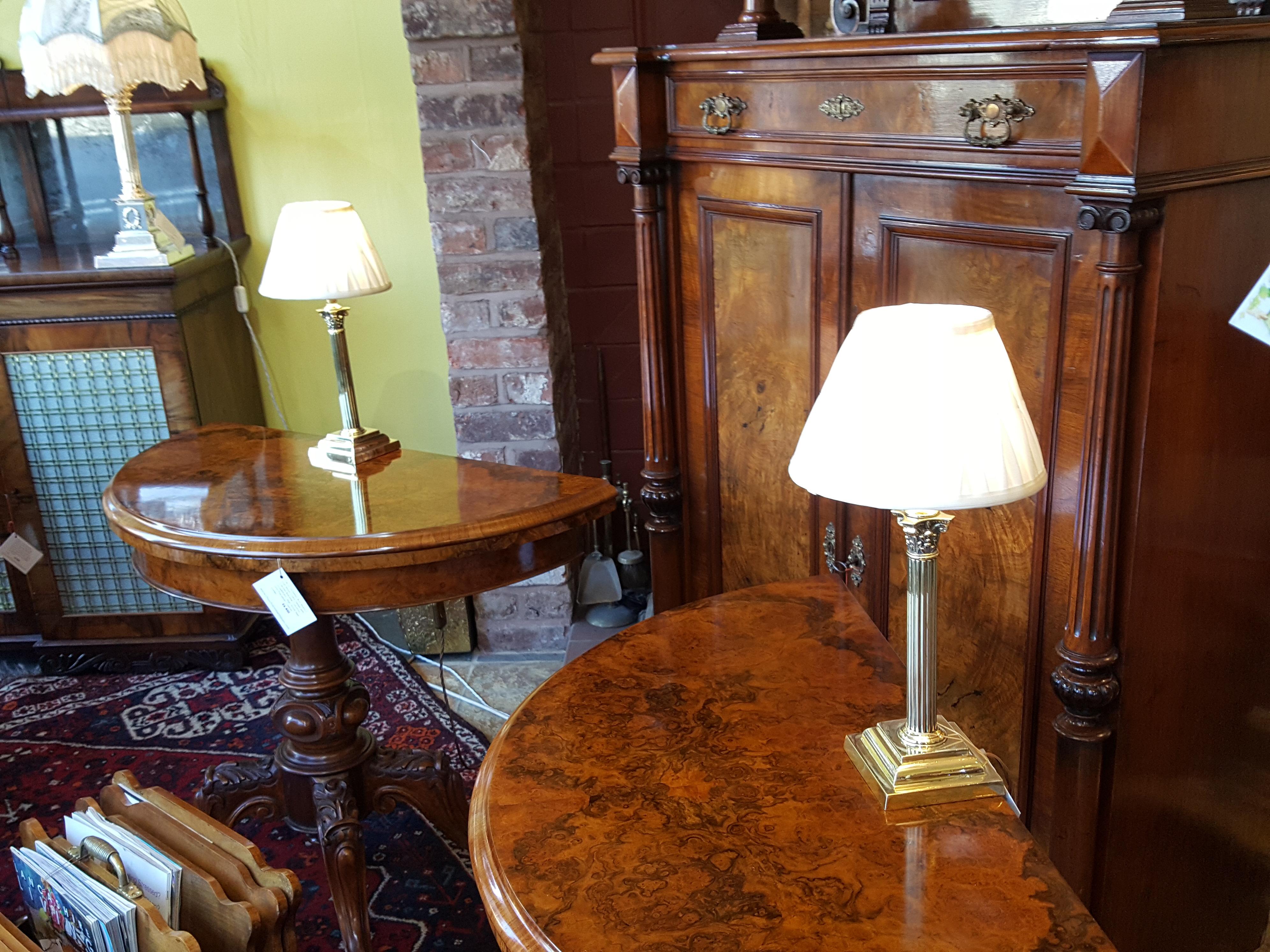 Pair of brass table lights of neoclassical corinthian form late 19th/E20th century - all lights and lamps have been rewired with authentic corded flex, fitted with either foot switch or finger clicker switcth and are Pat tested
16