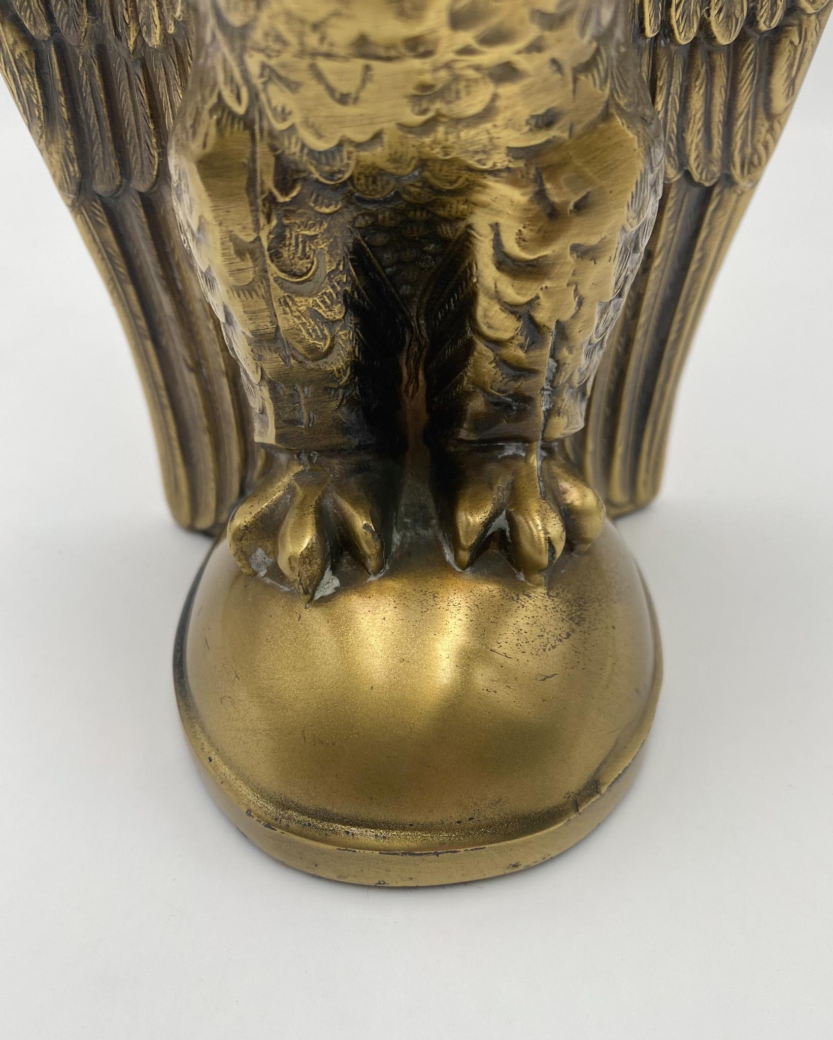 Pair of Brass Eagle Bookends, 1970's  In Good Condition For Sale In Costa Mesa, CA