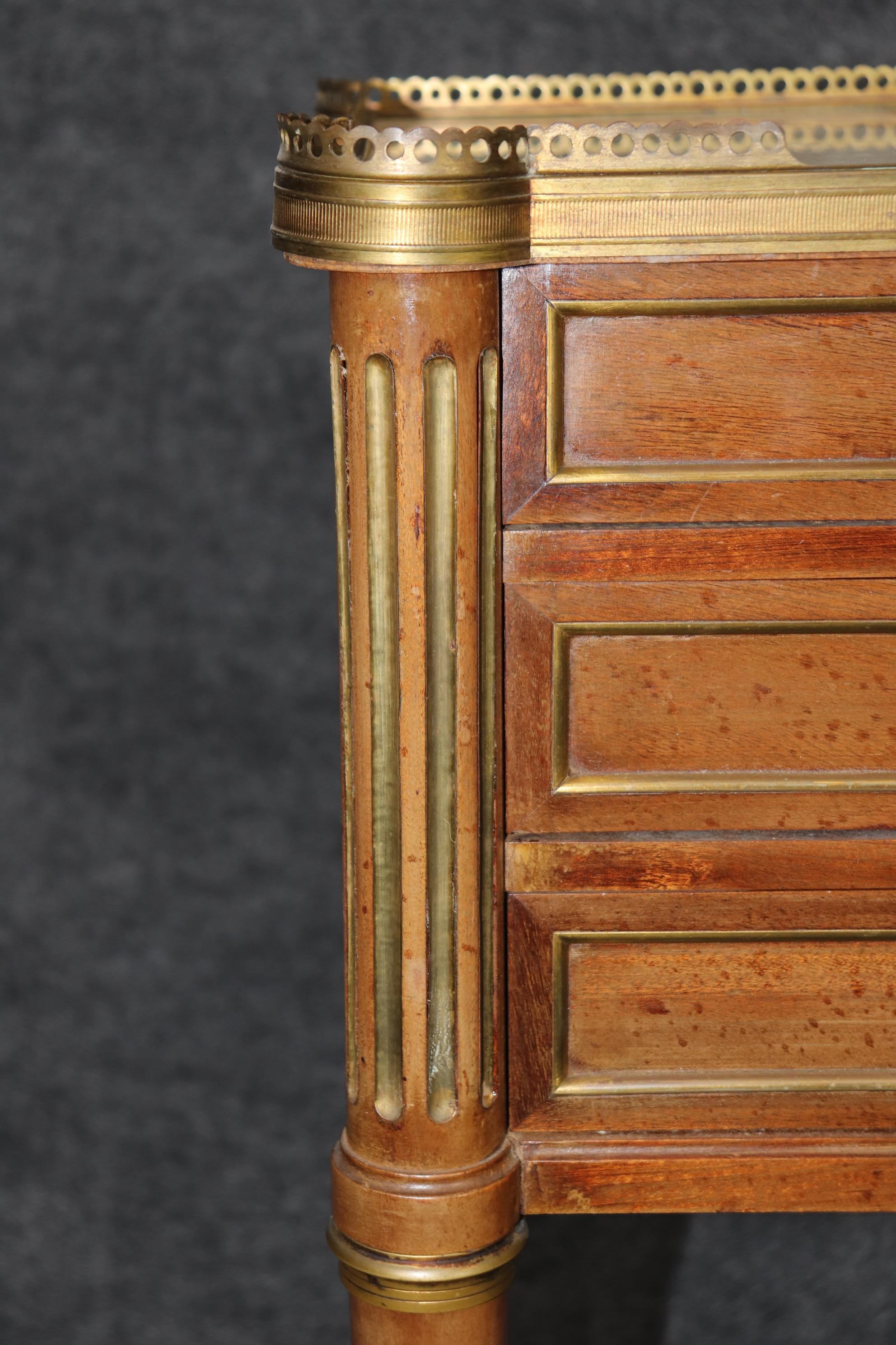 Pair of Brass Fluted Walnut Directoire French Nightstands End Tables Marble Tops 5