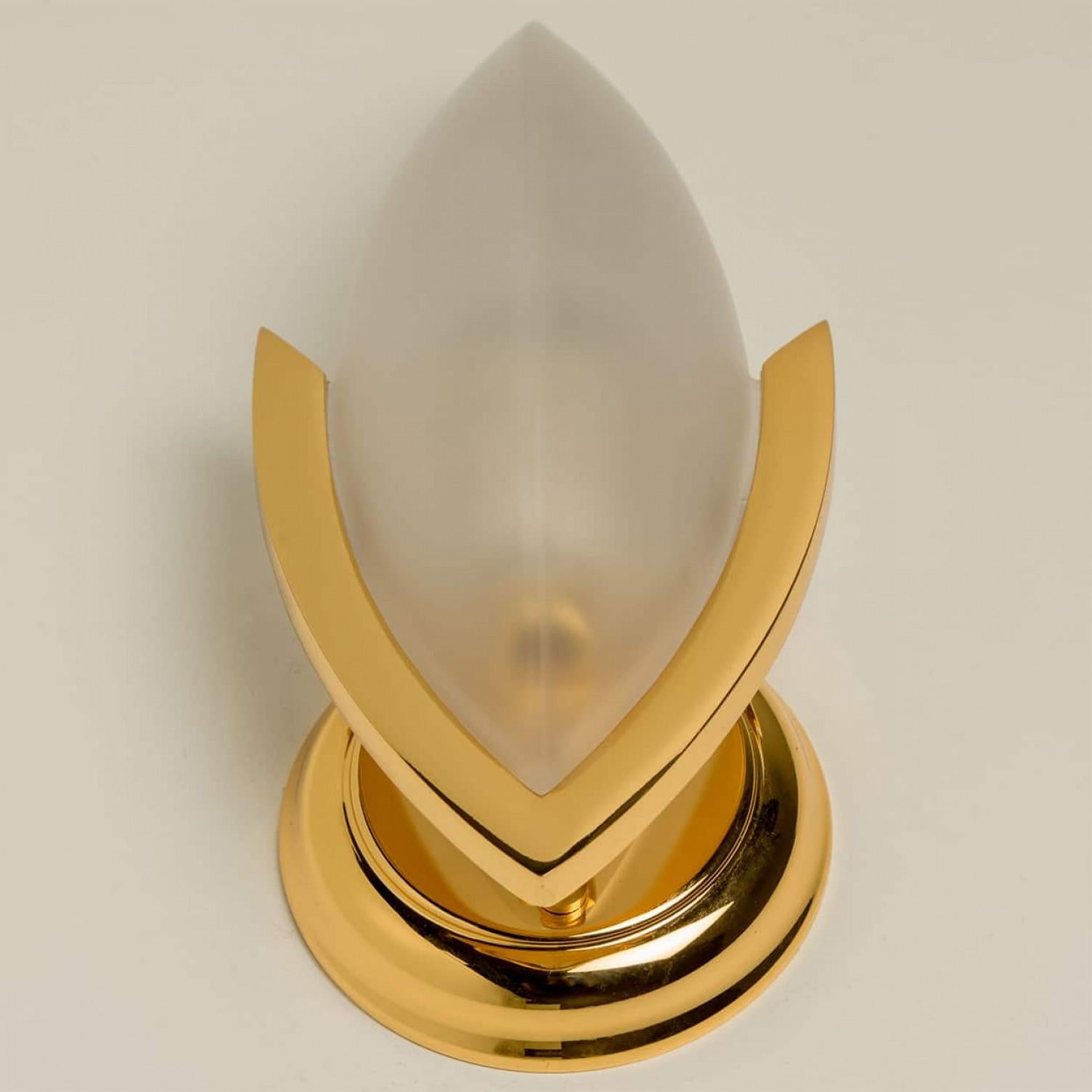Pair of Brass Frosted Glass Wall Light, Italy 1960s For Sale 3