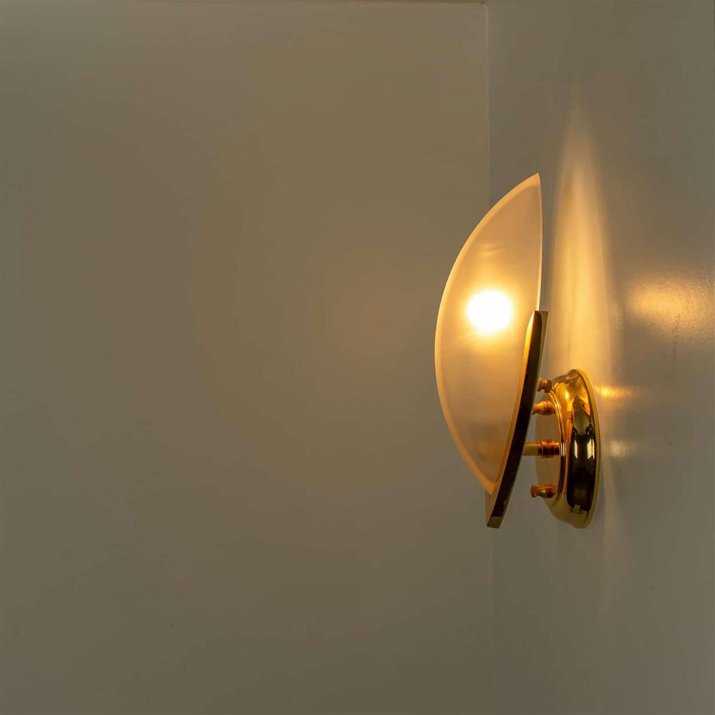 Other Pair of Brass Frosted Glass Wall Light, Italy 1960s For Sale