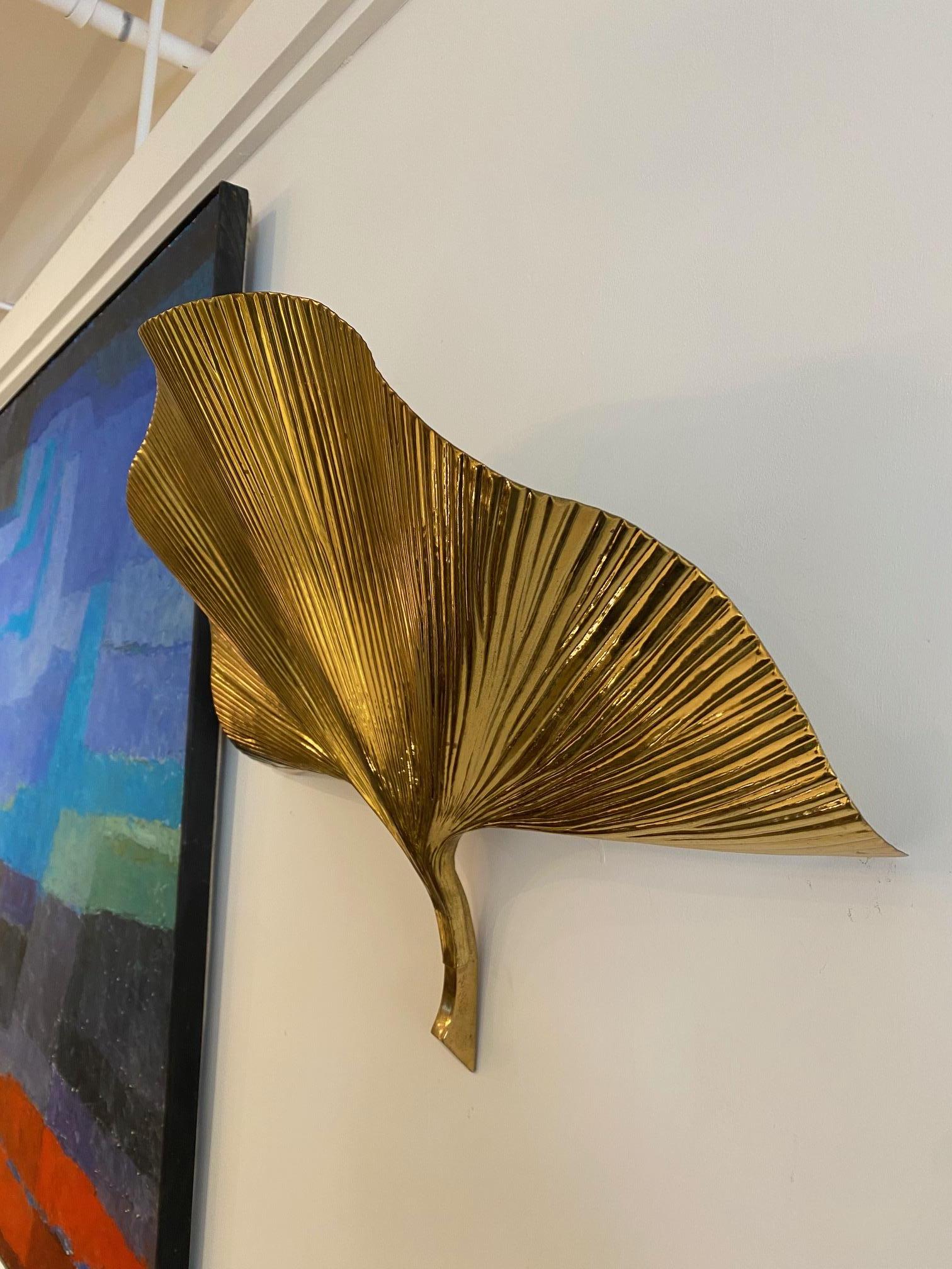 Pair of Brass Ginko Leaf Sconces by Tommaso Barbi In Good Condition In Montreal, QC