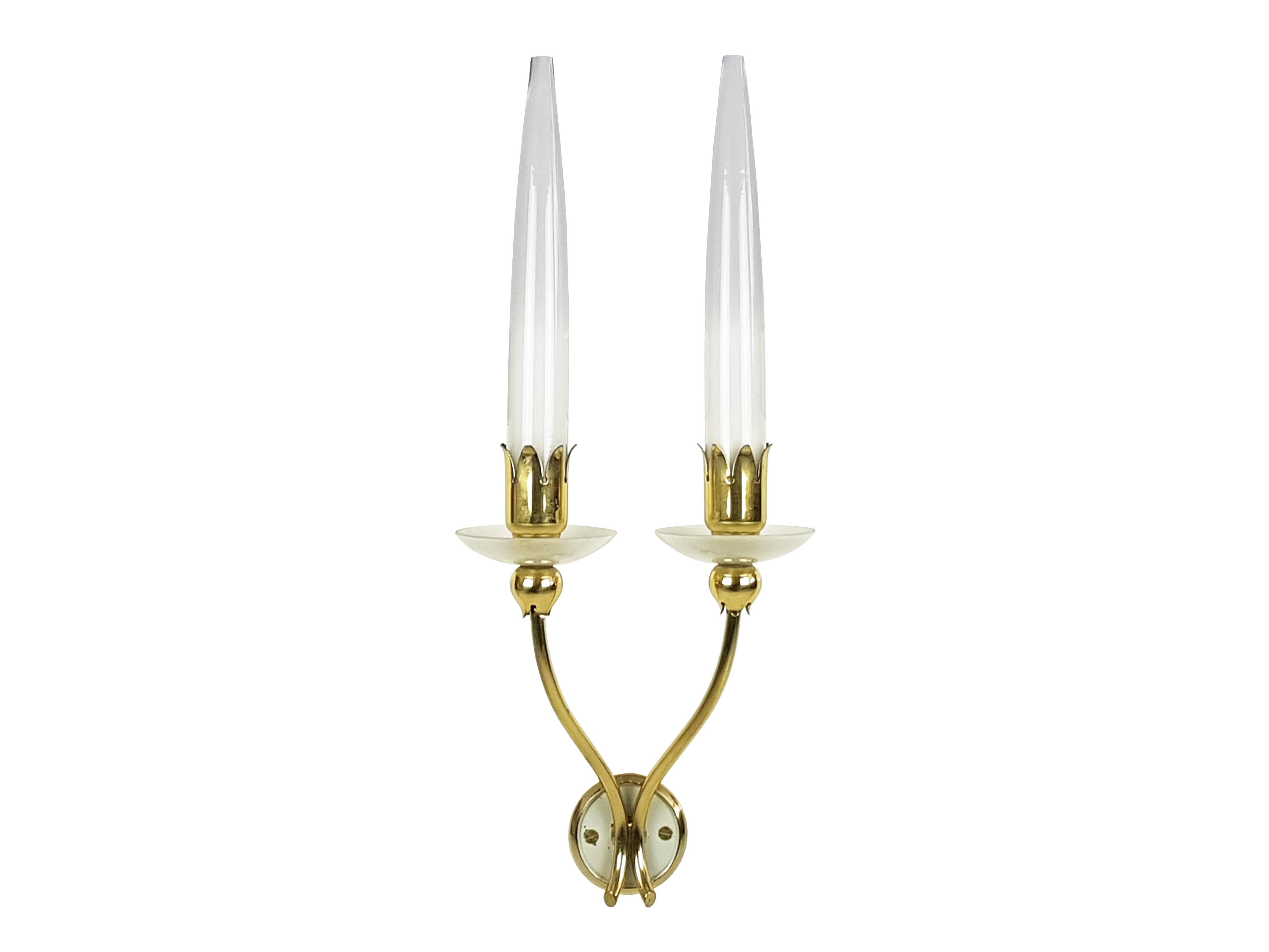 Mid-20th Century Pair of Brass & Glass 2-Light 1950 Wall Fixtures by Angelo Lelii for Arredoluce