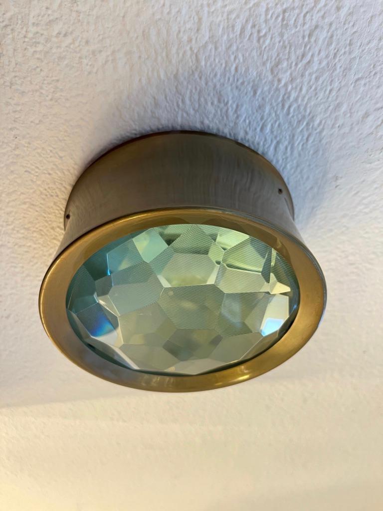 Laiton Paire de lampes encastrées en laiton et verre de Max Ingrand produit par Fontana Arte en vente