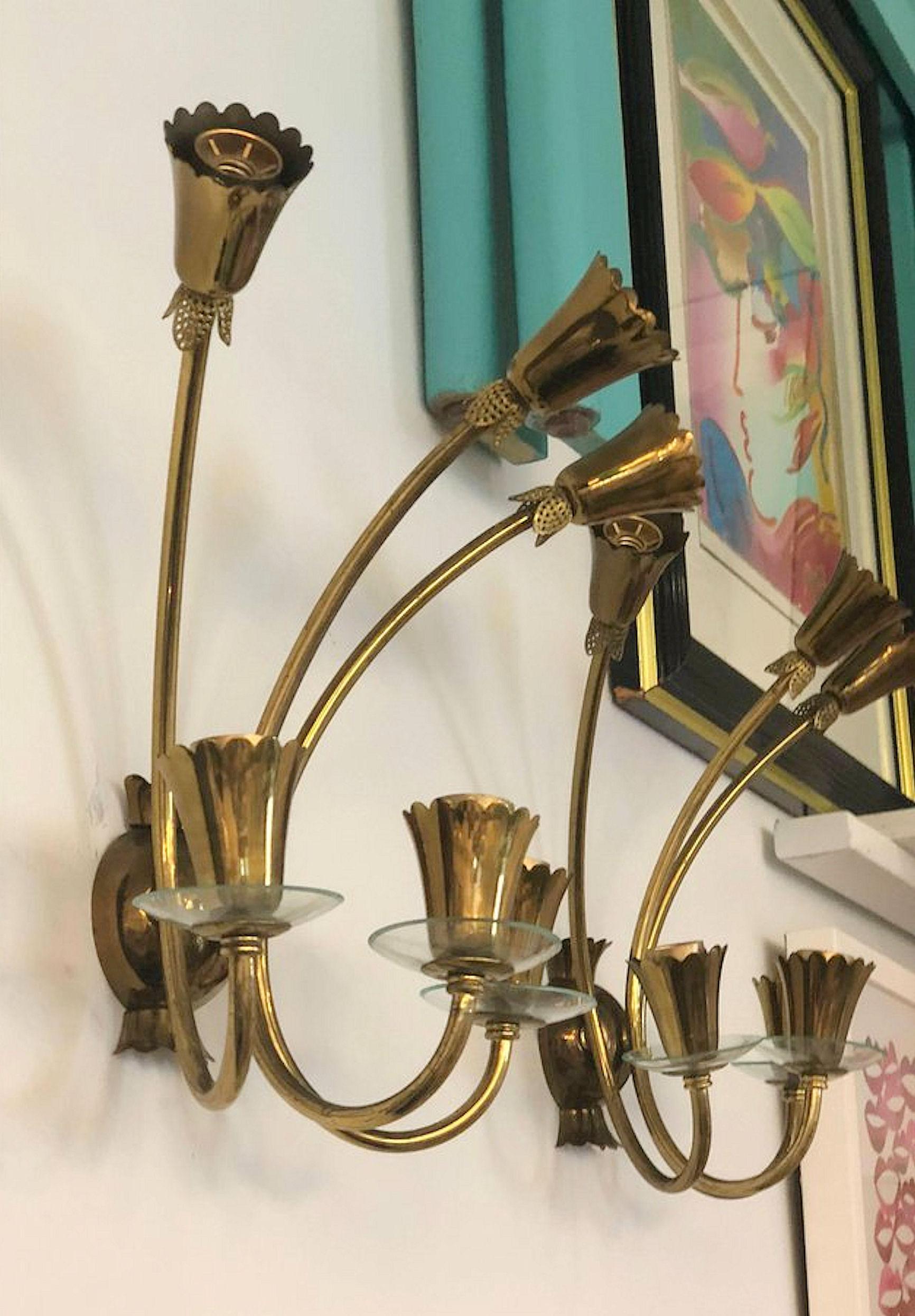 Pair of Brass and Glass Mid-Century Modern Sconces, Stilnovo Style, Italy, 1960s 4