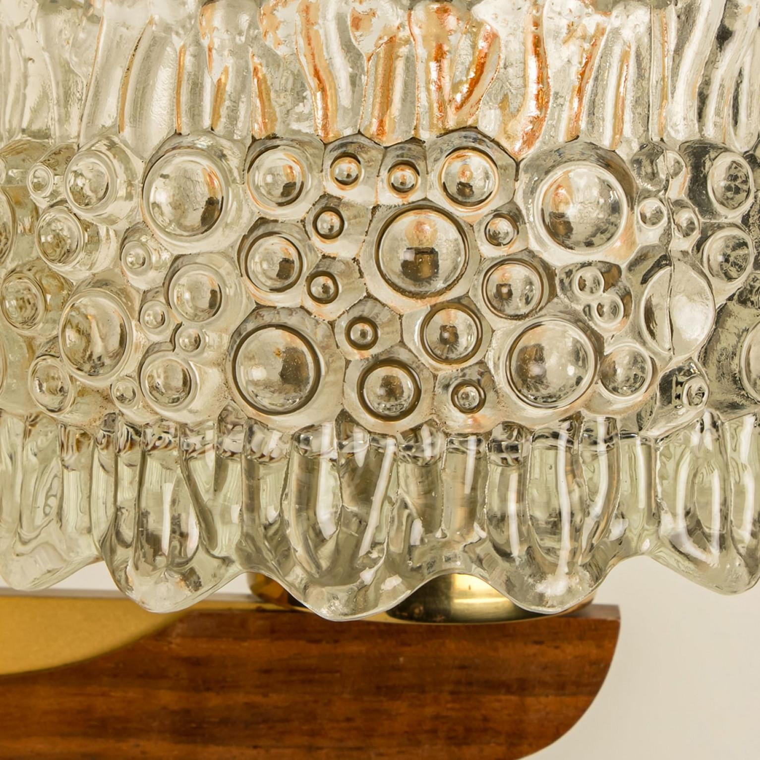 Mid-Century Modern Paire d'appliques en laiton et verre dans le style de Hillebrand, Allemagne, années 1960 en vente