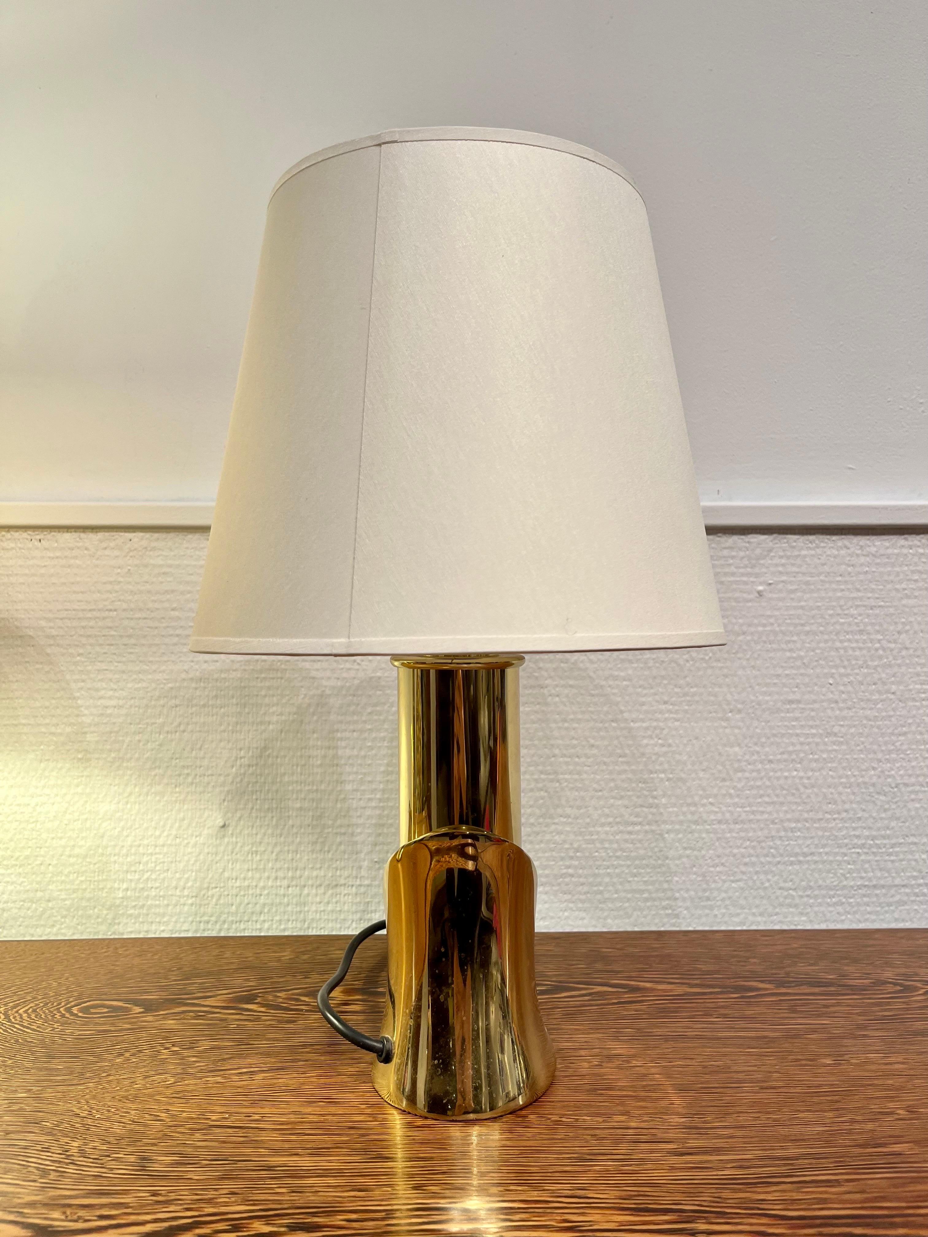 Pair of Brass Lamps by Luciano Frigerio, 1970s, Italy For Sale 2