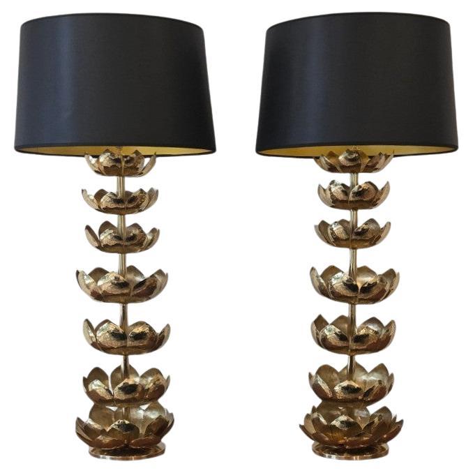 Coppia di lampade a loto in ottone di Feldman Lighting in vendita