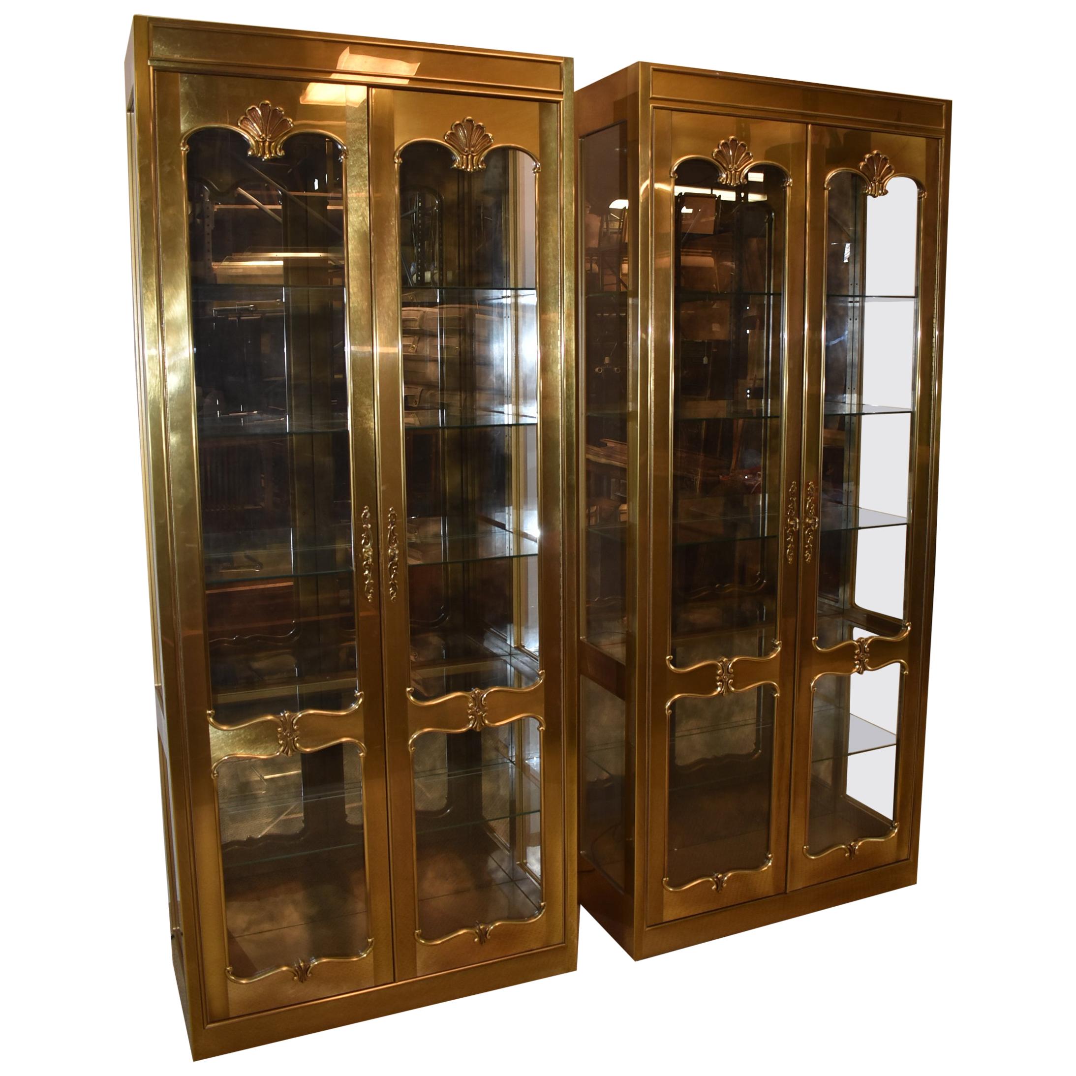 Pair of Brass Mastercraft Curio Display Cabinets Lighted Interior