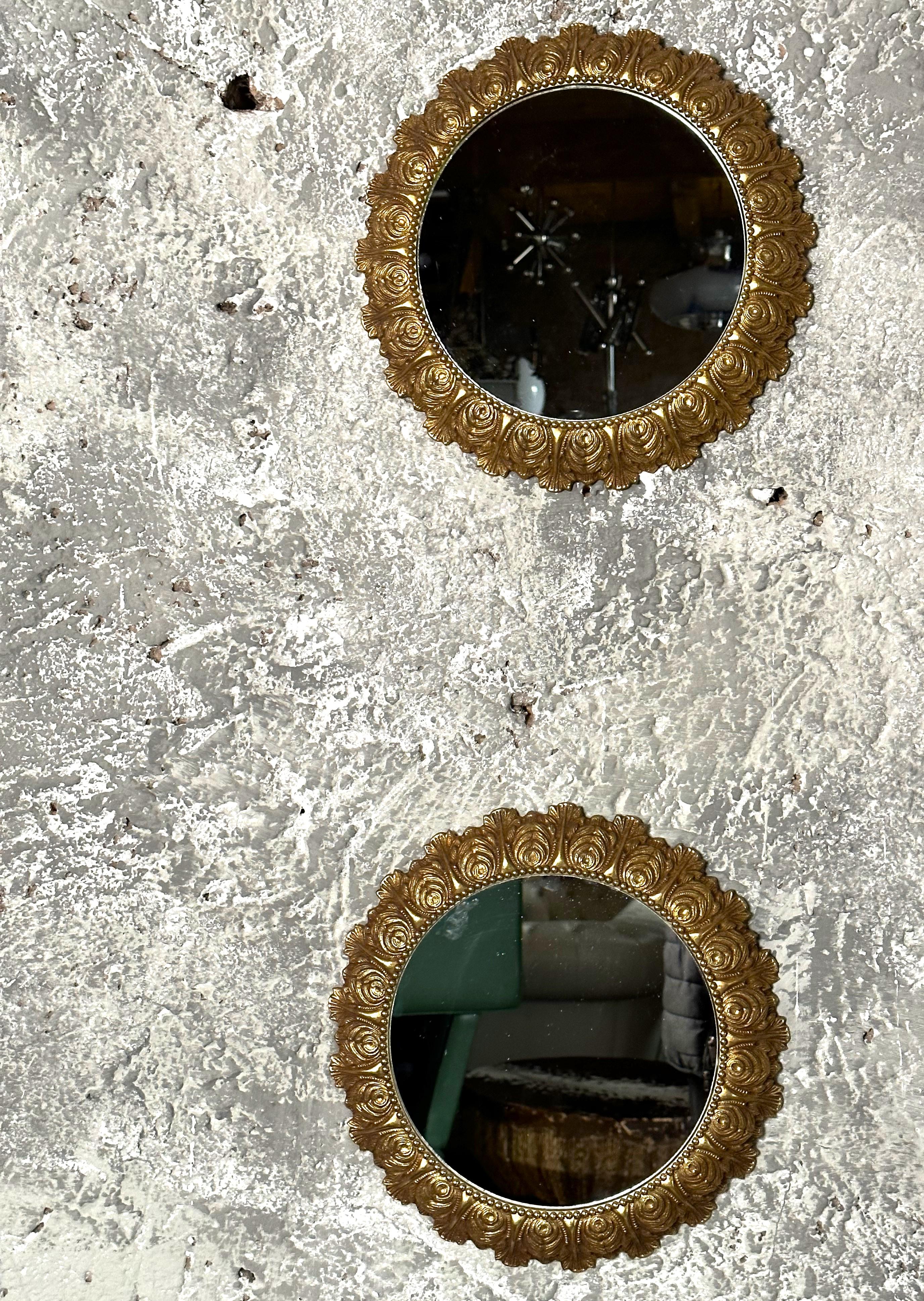 Paar Spiegel aus Messing aus der Mitte des Jahrhunderts, Frankreich 1950er Jahre im Zustand „Gut“ im Angebot in Saarbruecken, DE
