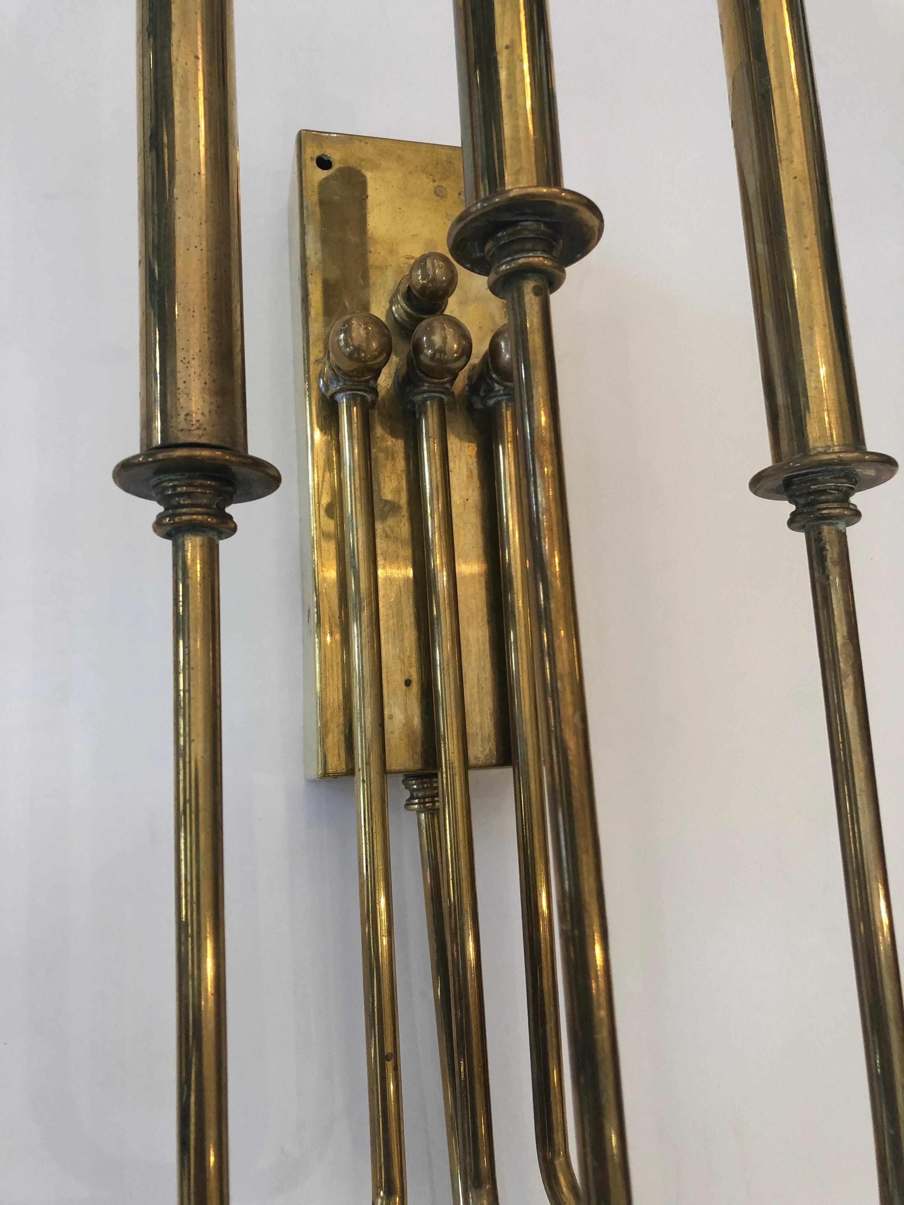 Pair of Brass Mid-Century Modern Wall Sconces in the Style of Tommi Parzinger In Excellent Condition In Hopewell, NJ