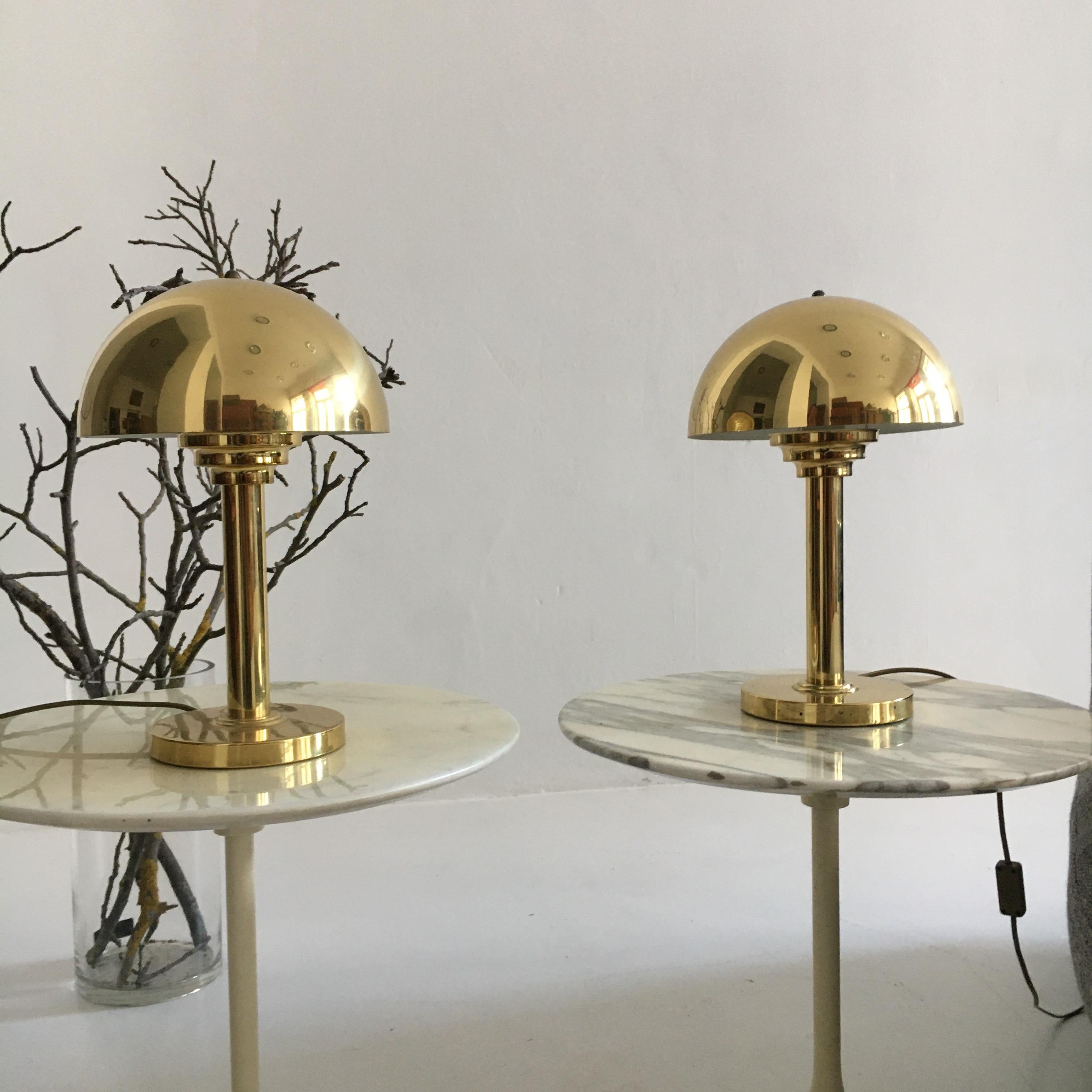 Pair of Art Deco Brass Mushroom Table Lamps, Austria, 1970s In Good Condition In Vienna, AT