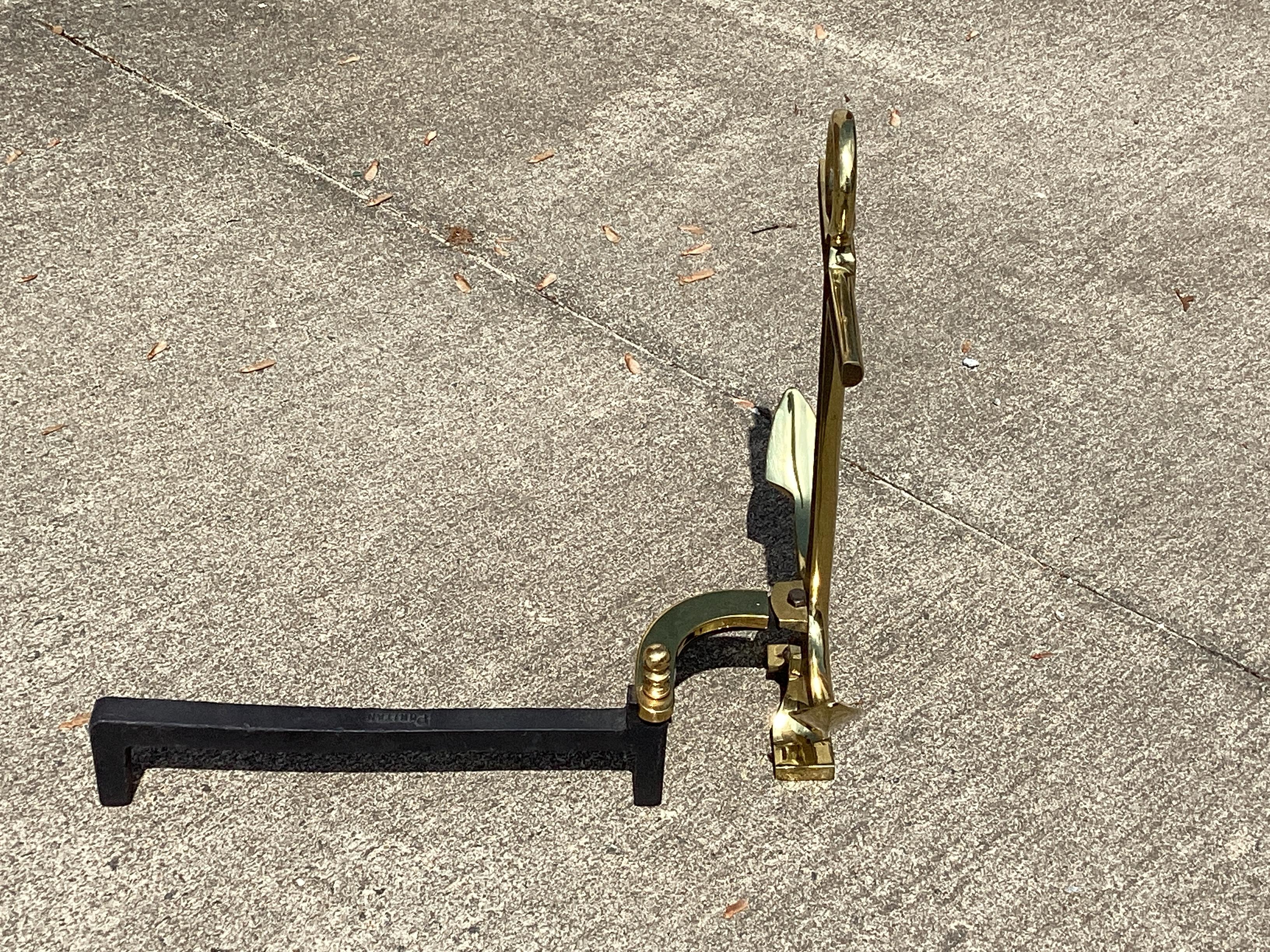 Paar nautische Andirons aus Messing im Angebot 2