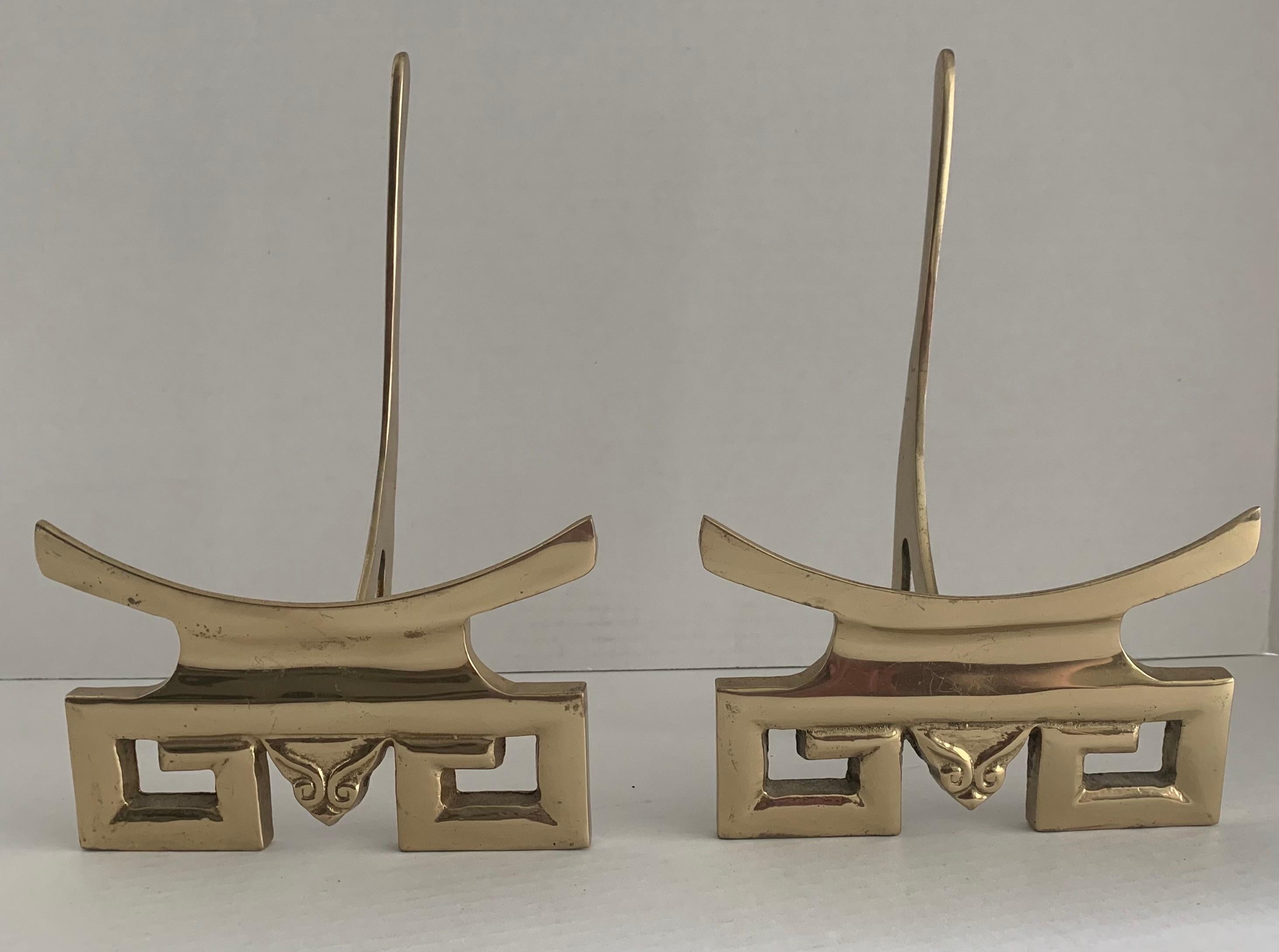 brass plate stands