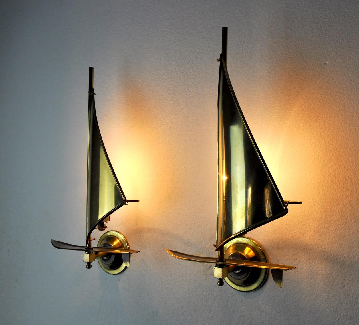 Mid-20th Century Pair of Brass Sailboat Sconces, Midcentury, Italy, 1950s