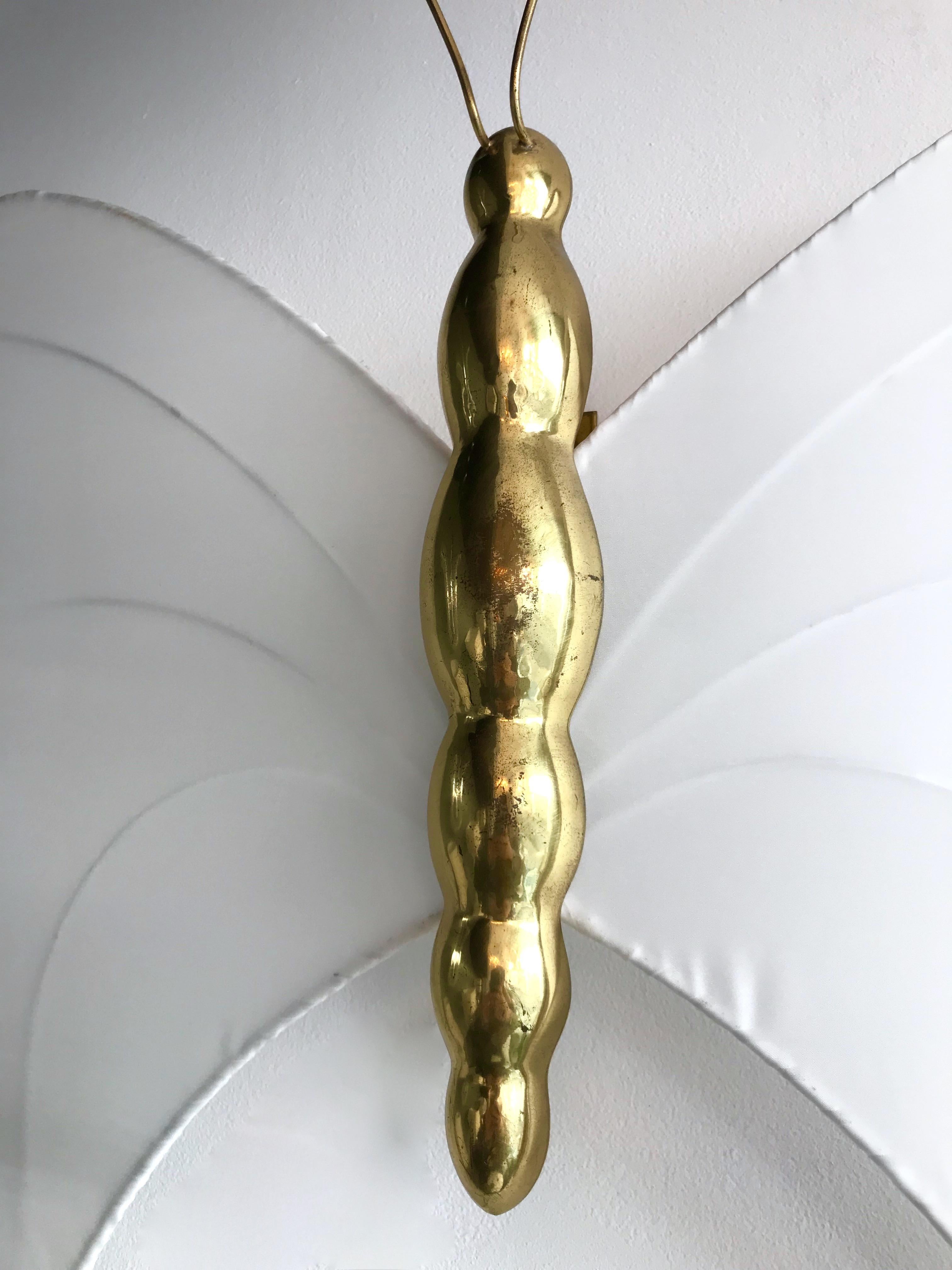 Pair of Brass Sconces Butterfly by Antonio Pavia, Italy, 1970s im Zustand „Gut“ in SAINT-OUEN, FR