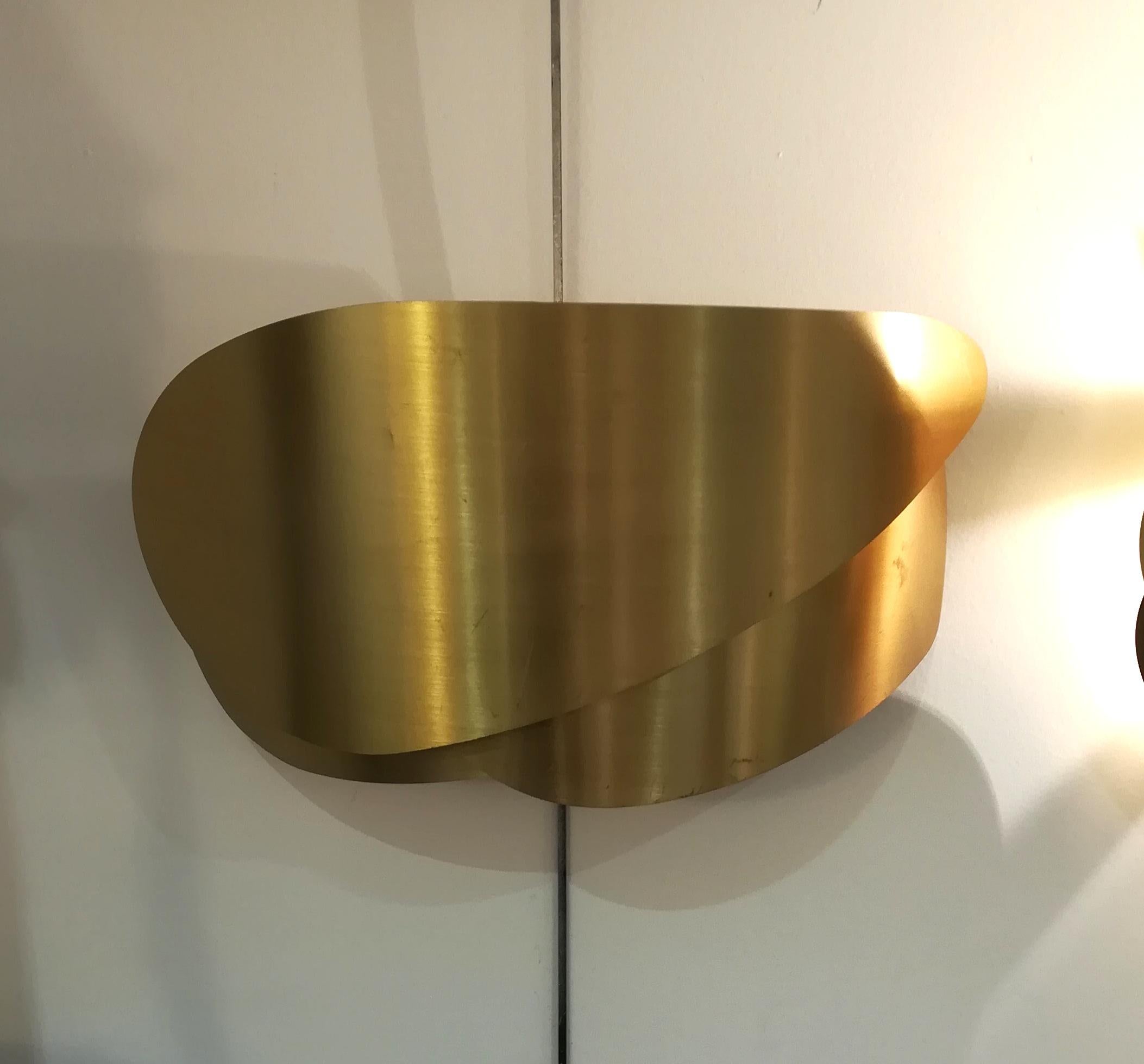 Mid-Century Modern Pair of Brass Sconces, circa 1970 For Sale