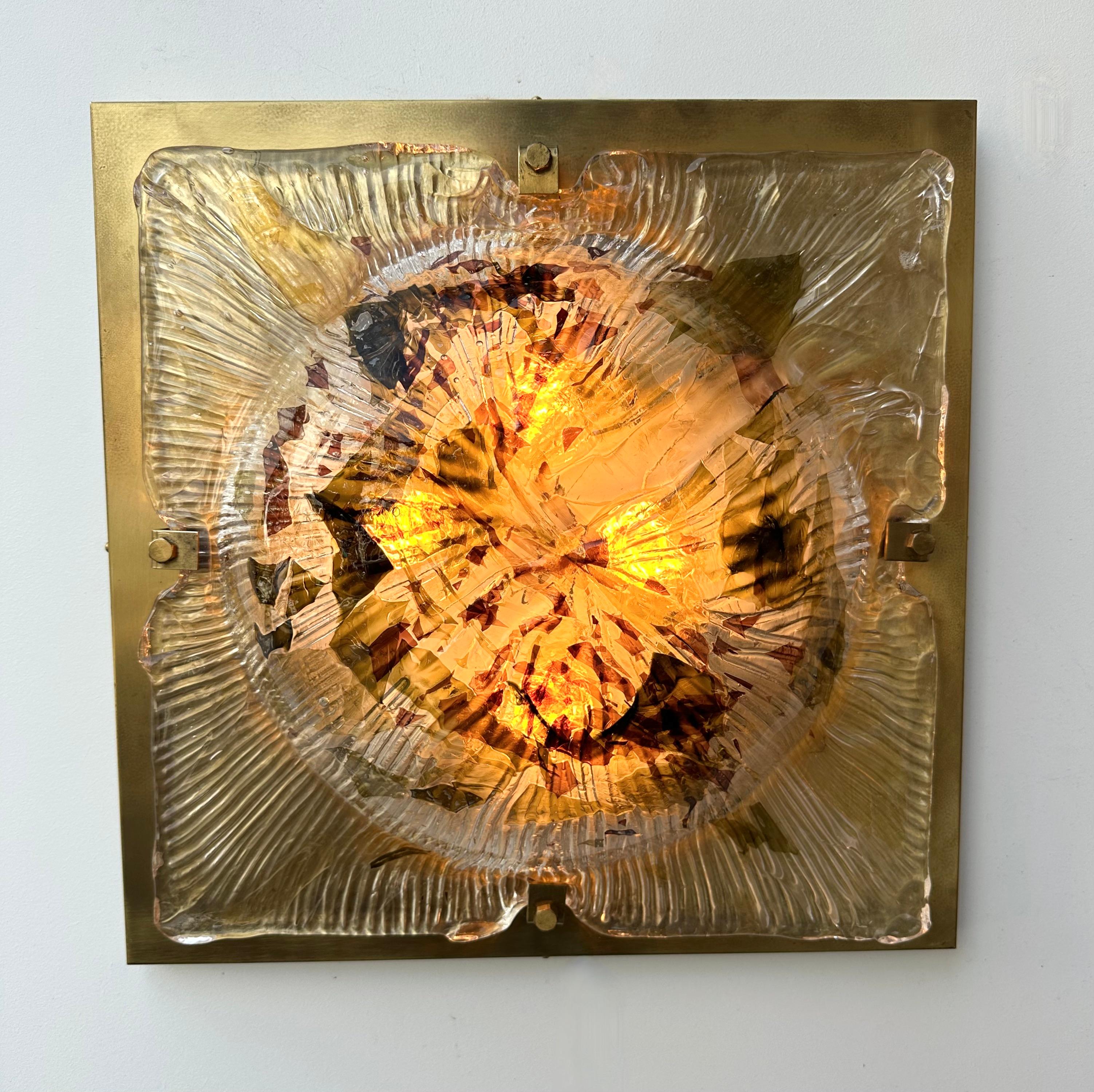 Paire d'appliques en laiton Cola Crater en verre de Murano Italie, 1970 en vente 3