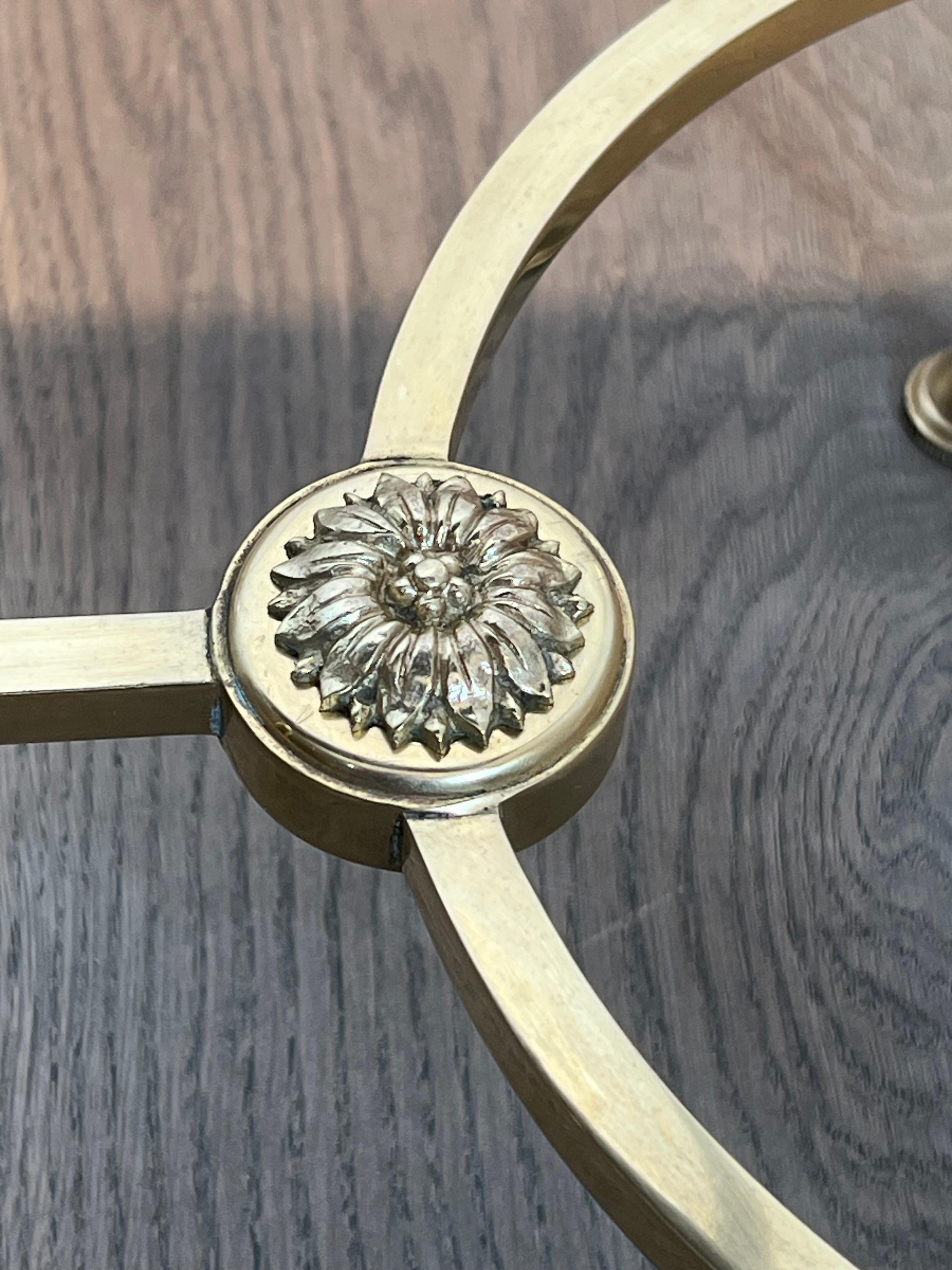 Pair of Brass Side Tables with Oxidized Mirror Tops by Maison Baguès en vente 11
