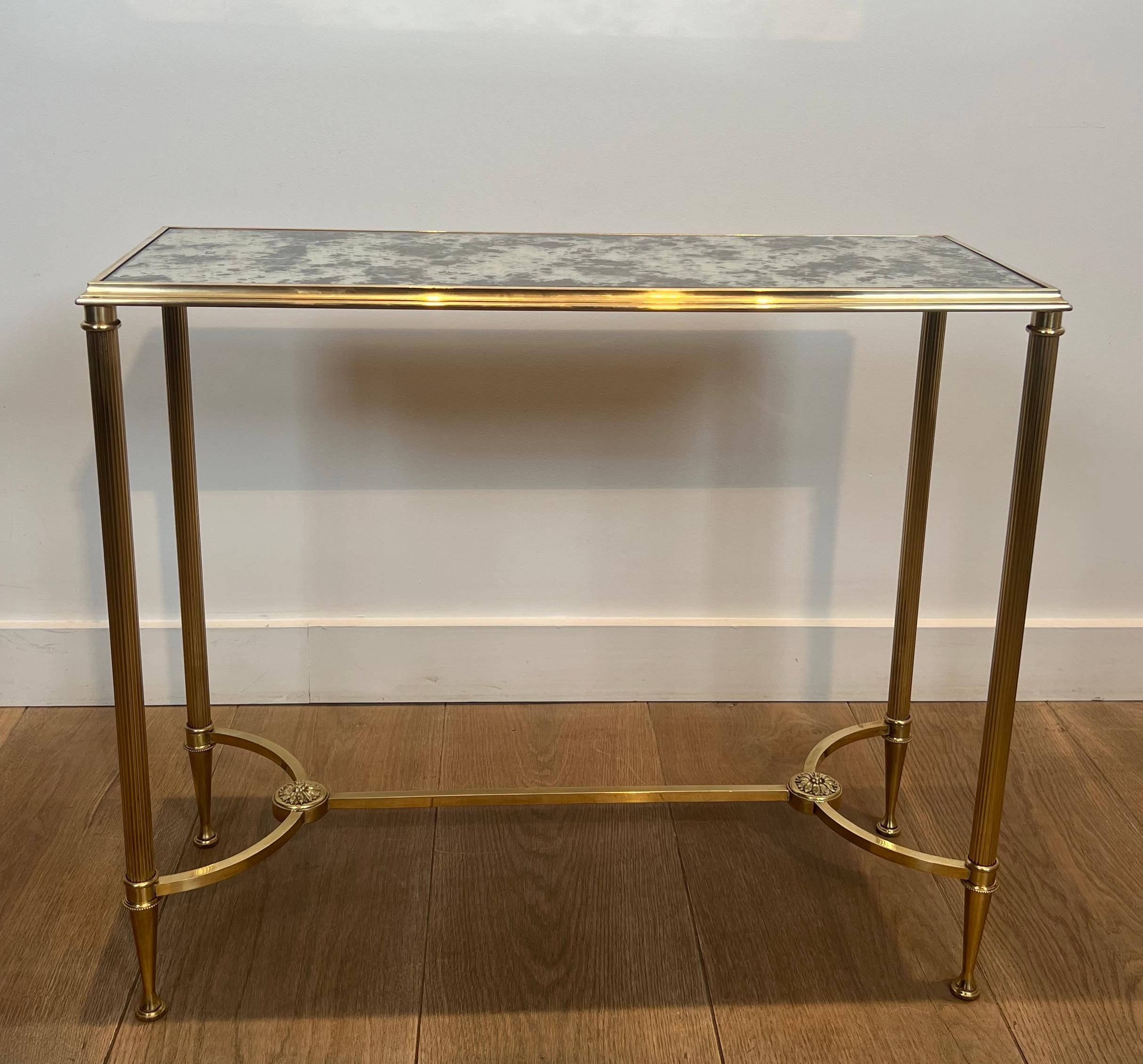 Laiton Pair of Brass Side Tables with Oxidized Mirror Tops by Maison Baguès en vente
