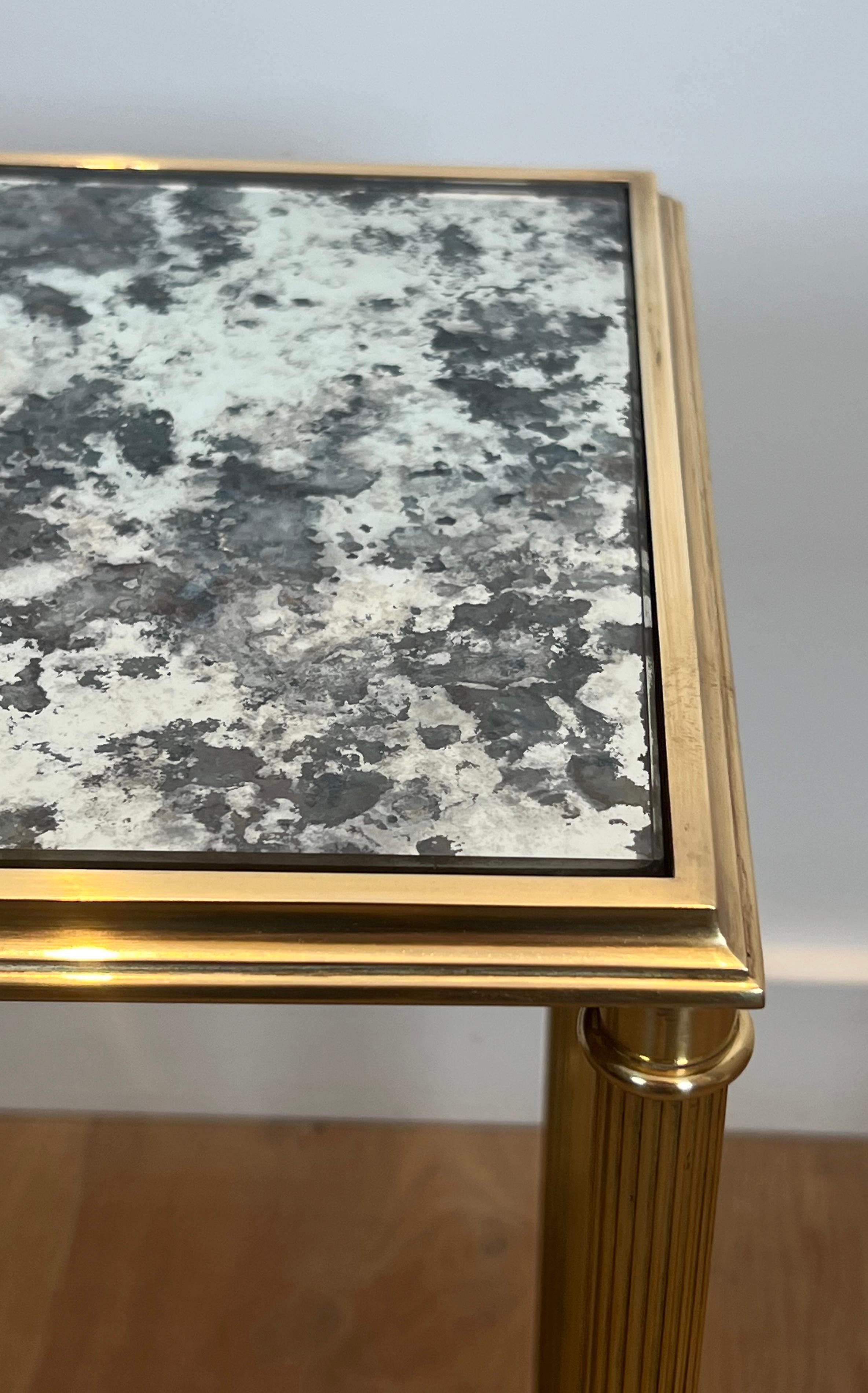 Pair of Brass Side Tables with Oxidized Mirror Tops by Maison Baguès en vente 2