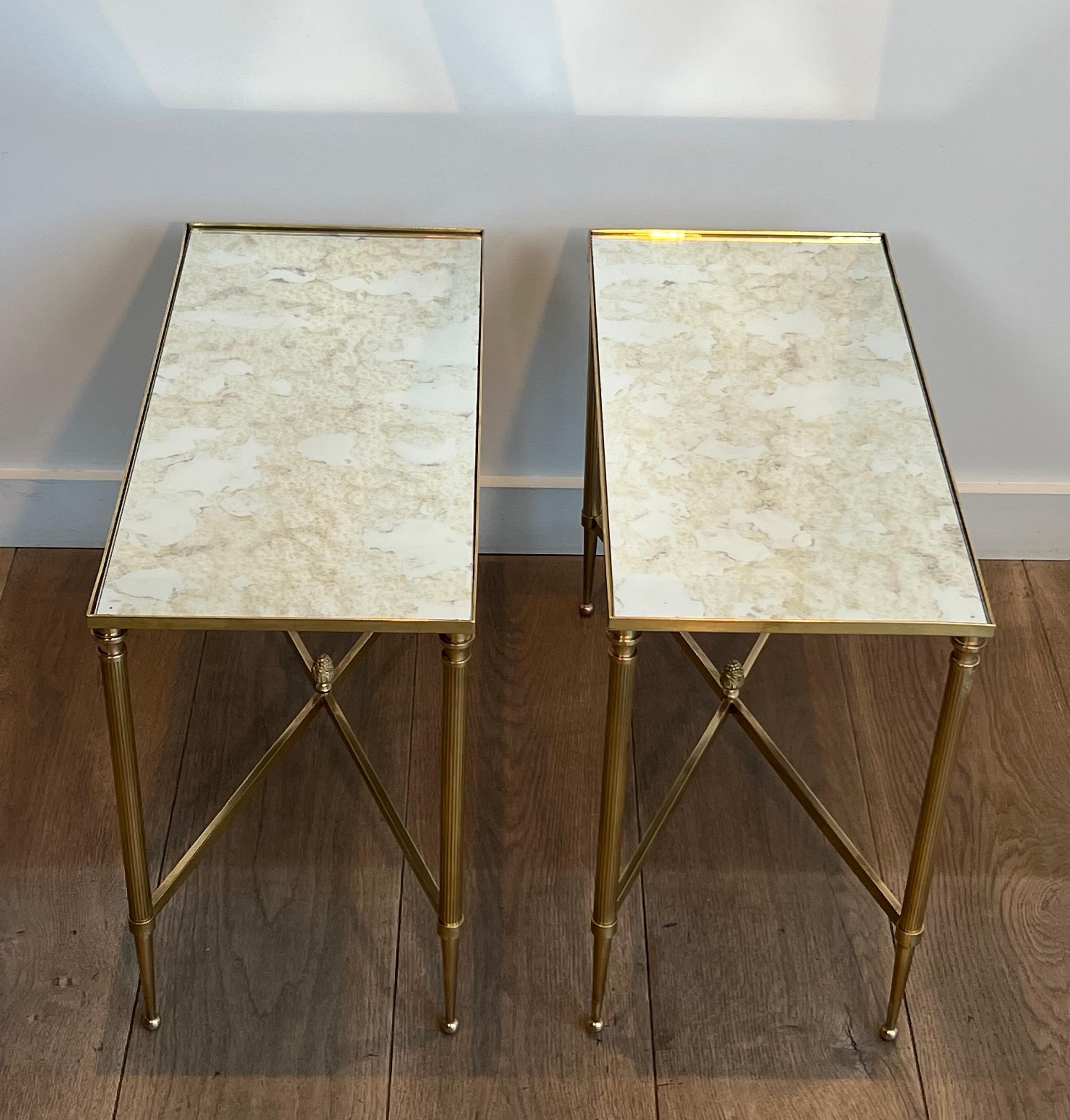 Coppia di tavolini in ottone con piani in specchio ossidato di Maison Jansen in vendita 1