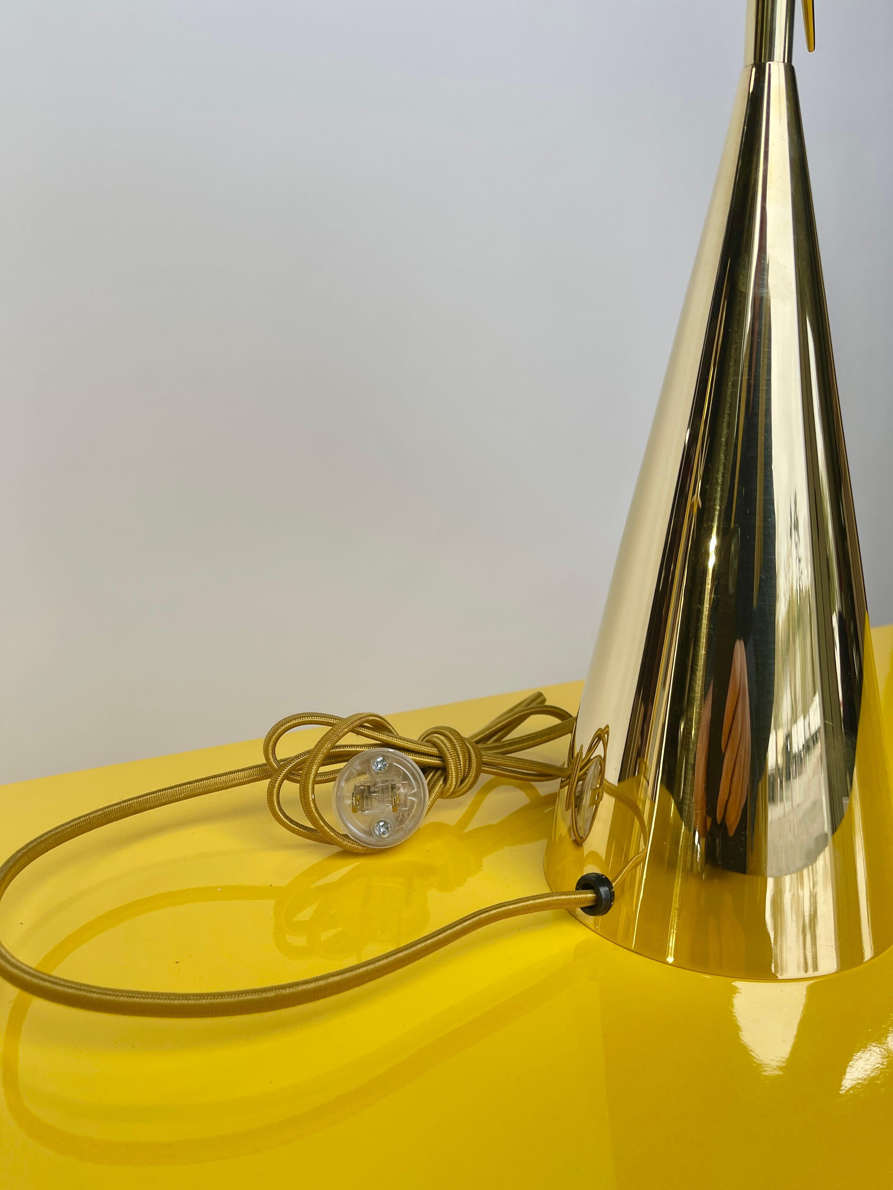 Sputnik-Tischlampe – massives Messing oder poliertes Nickel im Angebot 7