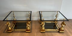 Ein Paar quadratische Beistelltische aus Messing mit Pferdeköpfen aus Messing von Maison Charles.