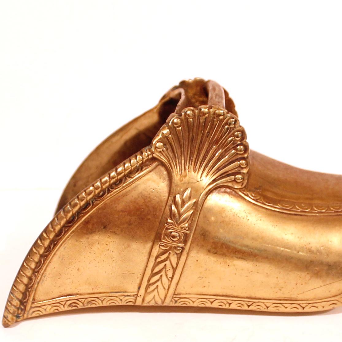 Pair Of Brass Stirrups, 19th Century, Spanish Colonial For Sale 2