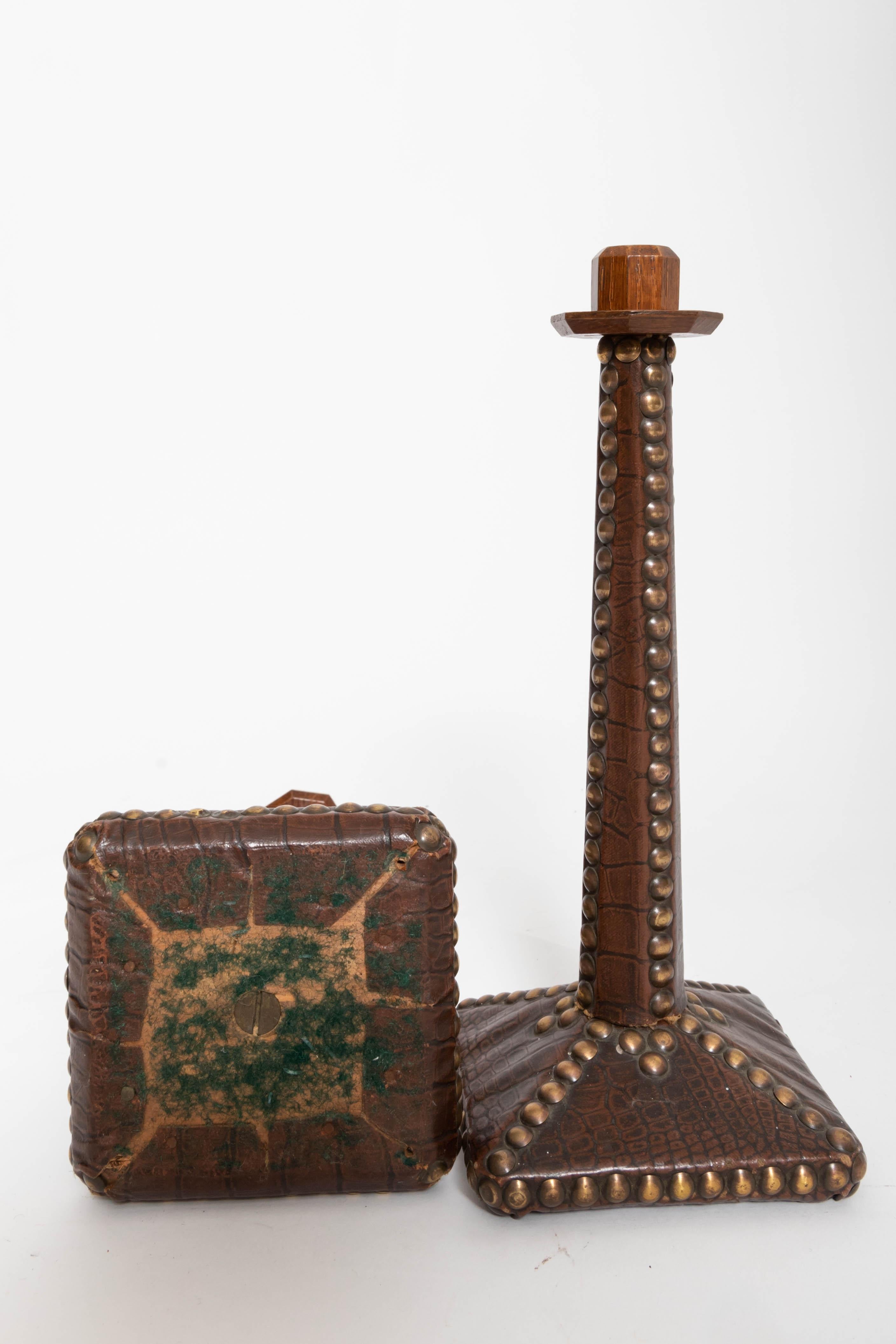 Pair of Brass-Studded Leather Arts & Crafts Candlesticks (Englisch)