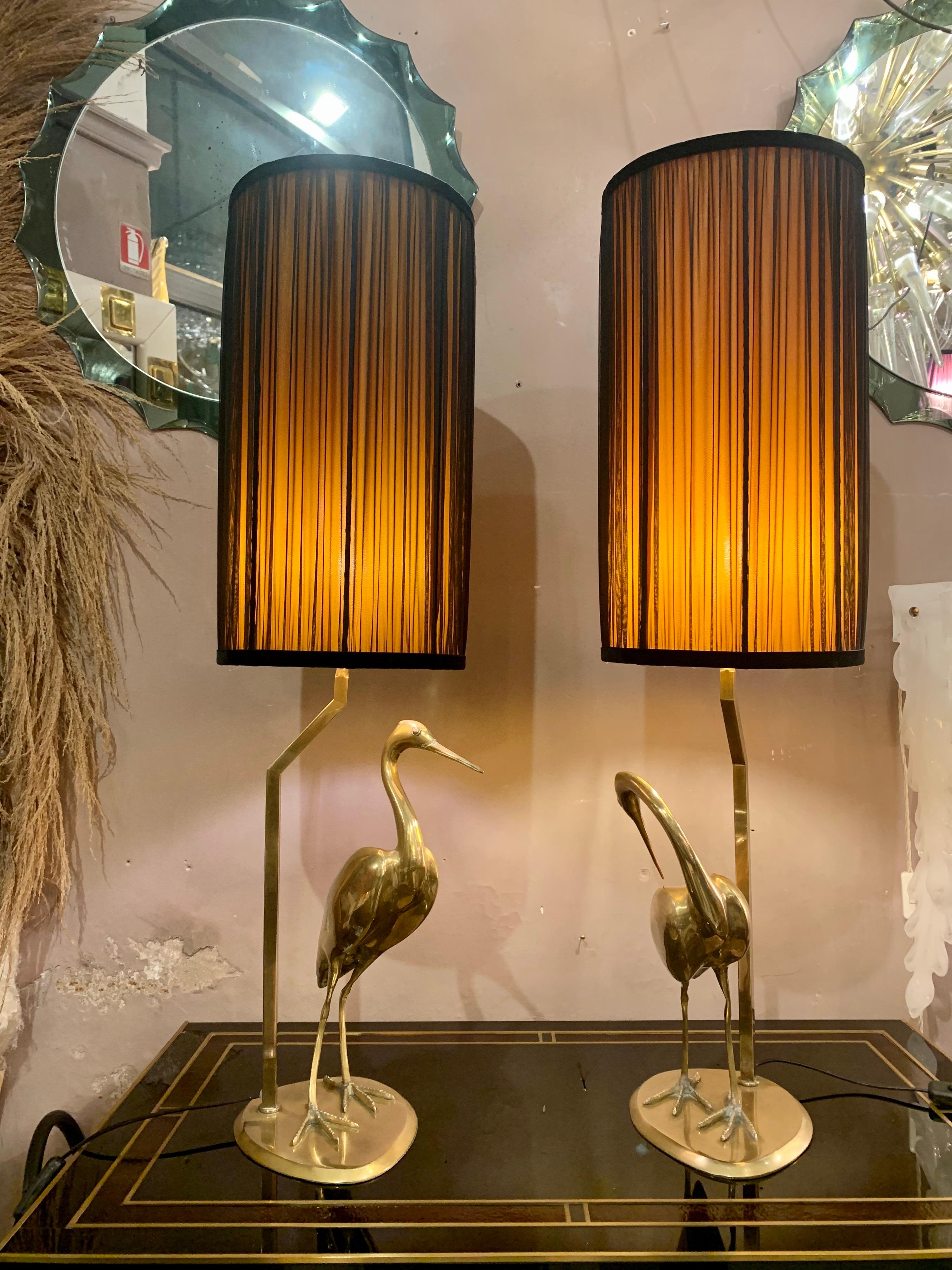 Mid-Century Modern Pair of Brass Heron Sculpture Lamps Double Color Handcrafted Lampshades, 1950s
