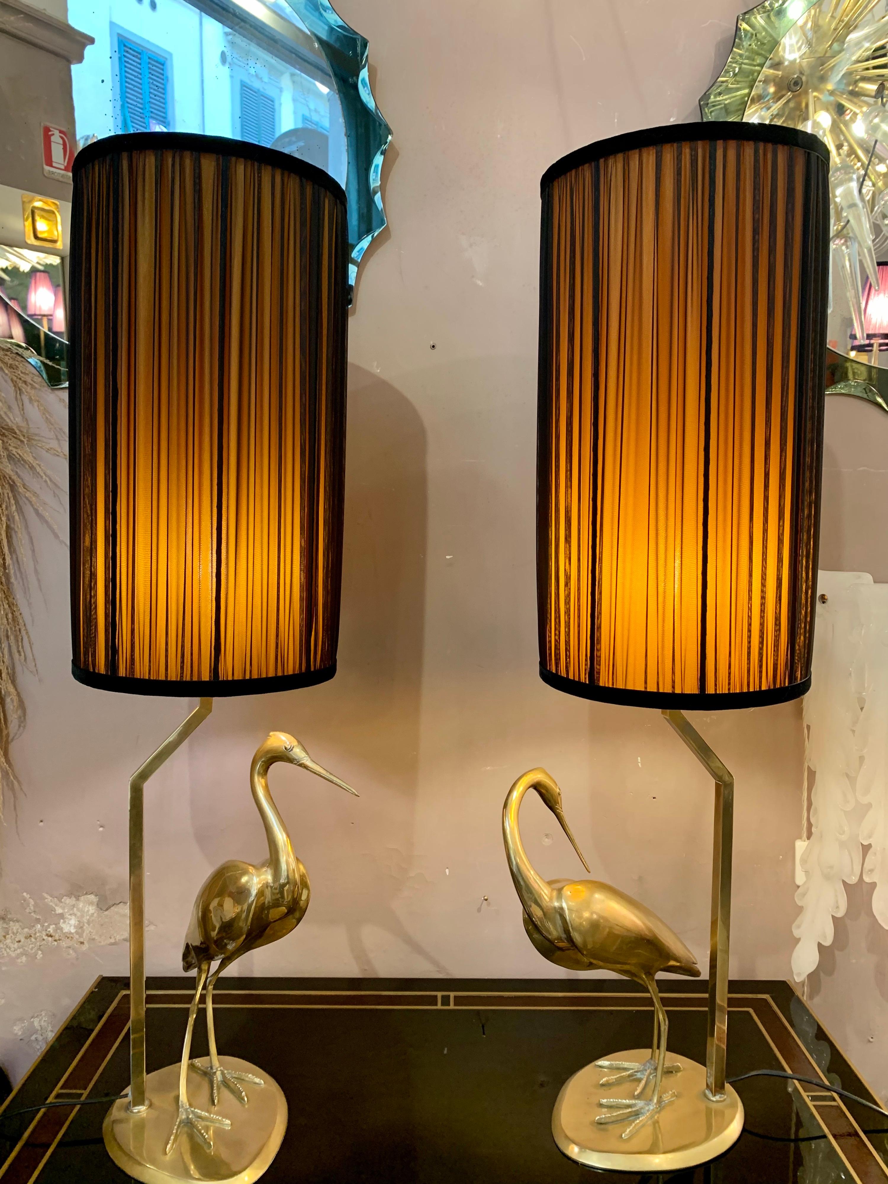 Pair of Brass Heron Sculpture Lamps Double Color Handcrafted Lampshades, 1950s In Good Condition In Florence, IT