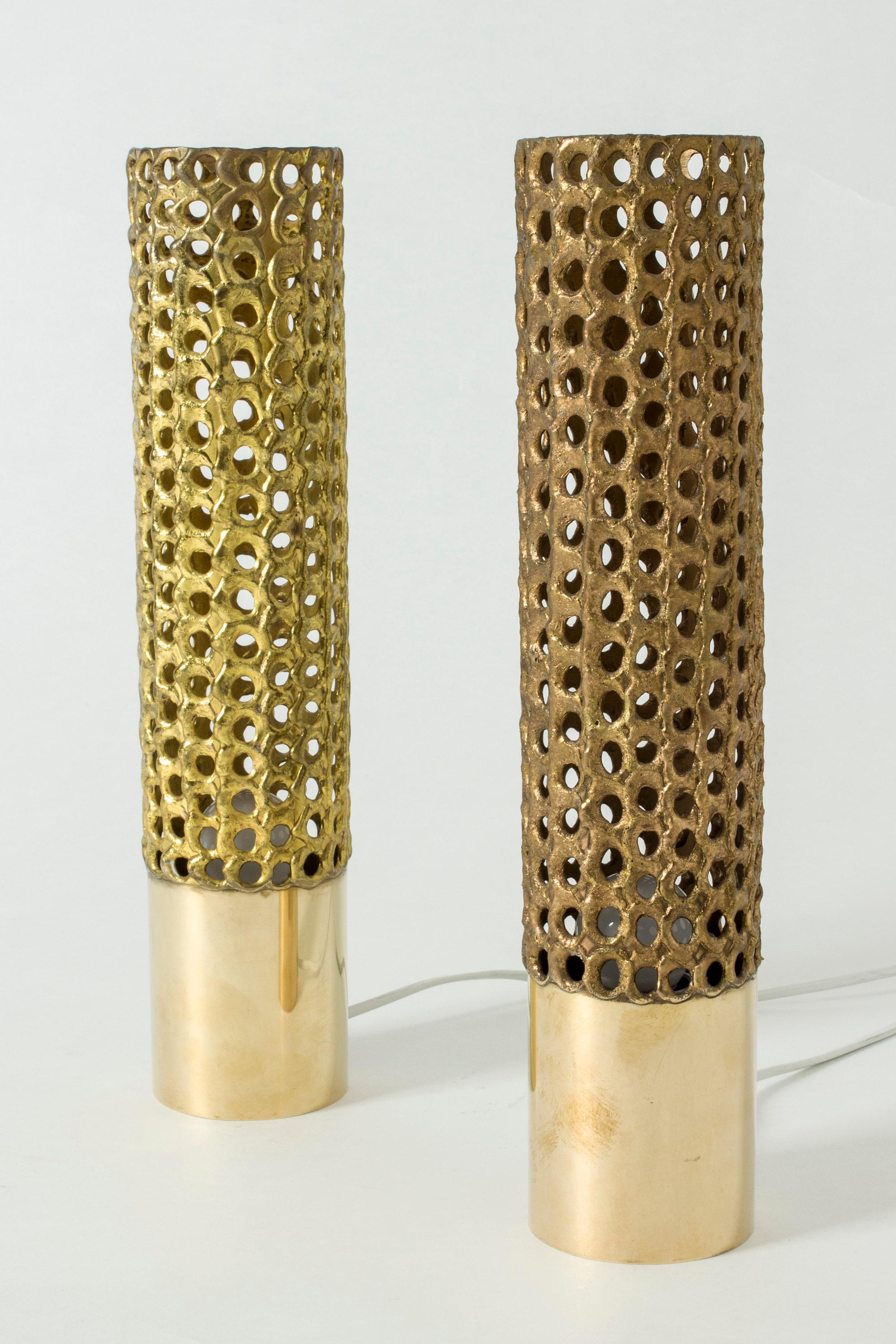Amazing pair of brass table lamps in a Brutalist design by Pierre Forssell. With this design Pierre Forssell presented a whole new way of using brass in lighting and decorative objects. Executed by the craftsman Frans Goldberg in Pierre Forssell’s