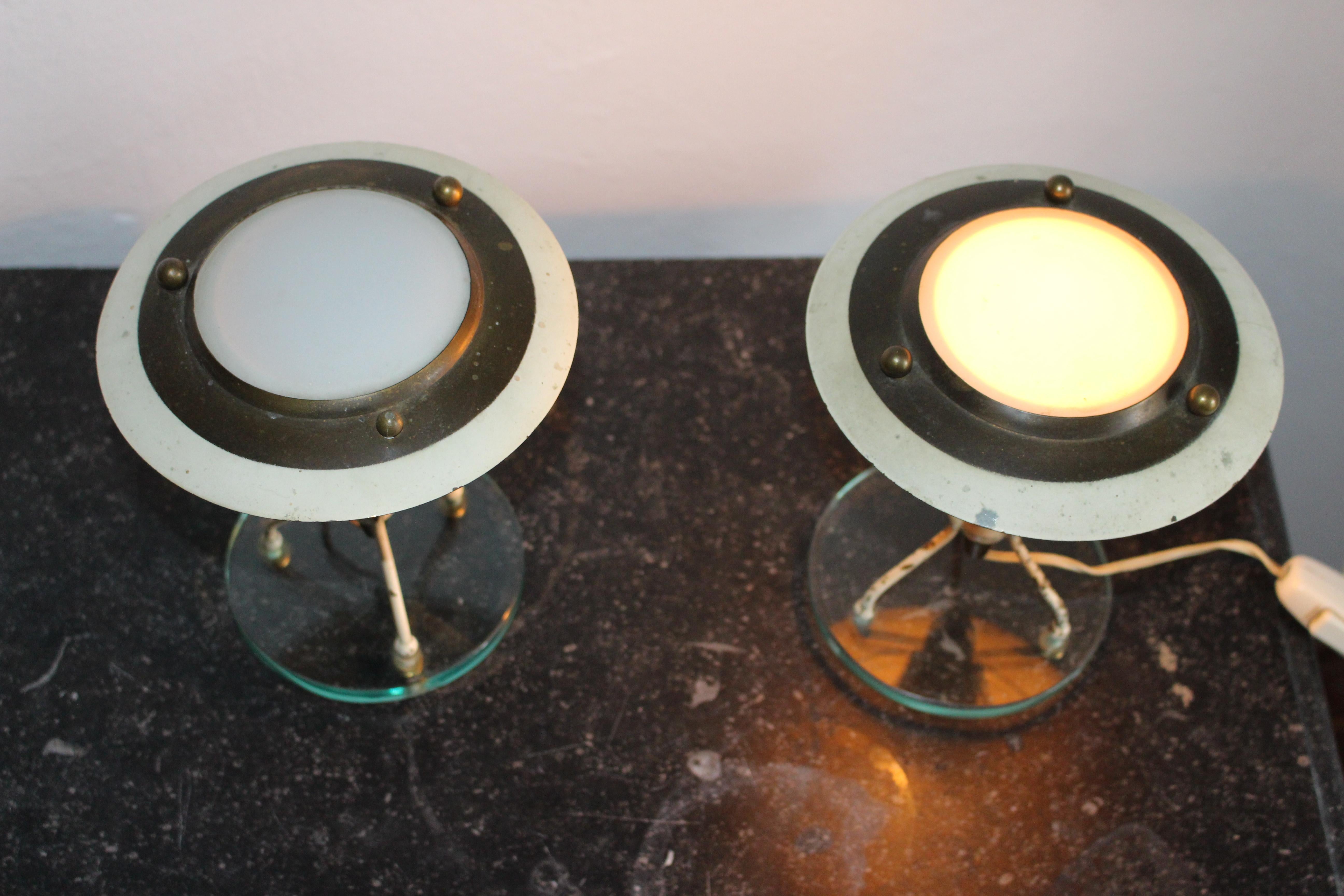 Paar Tischlampen aus Messing im Angebot 1