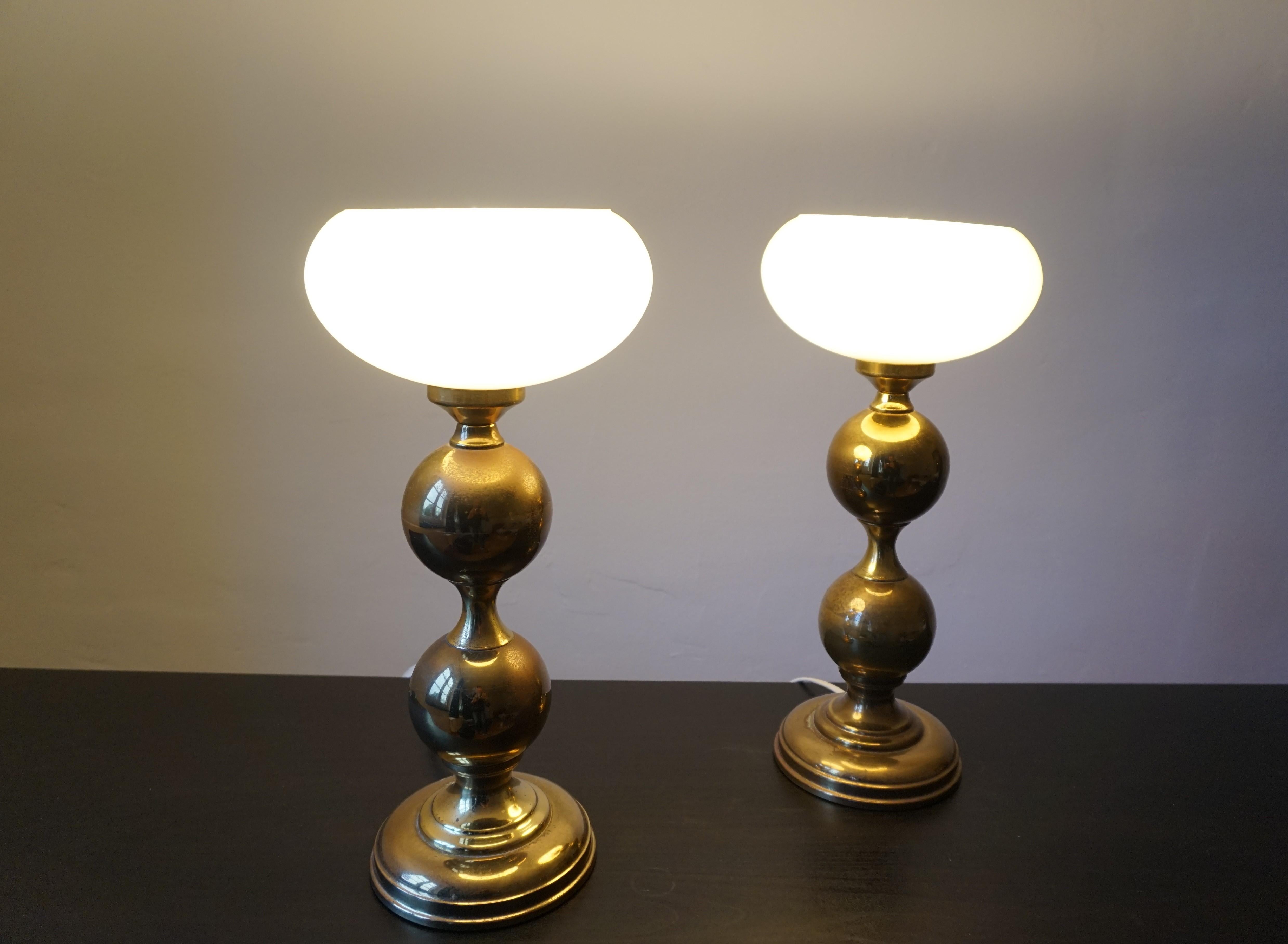 Pair of brass table lamps from the 70s For Sale 1