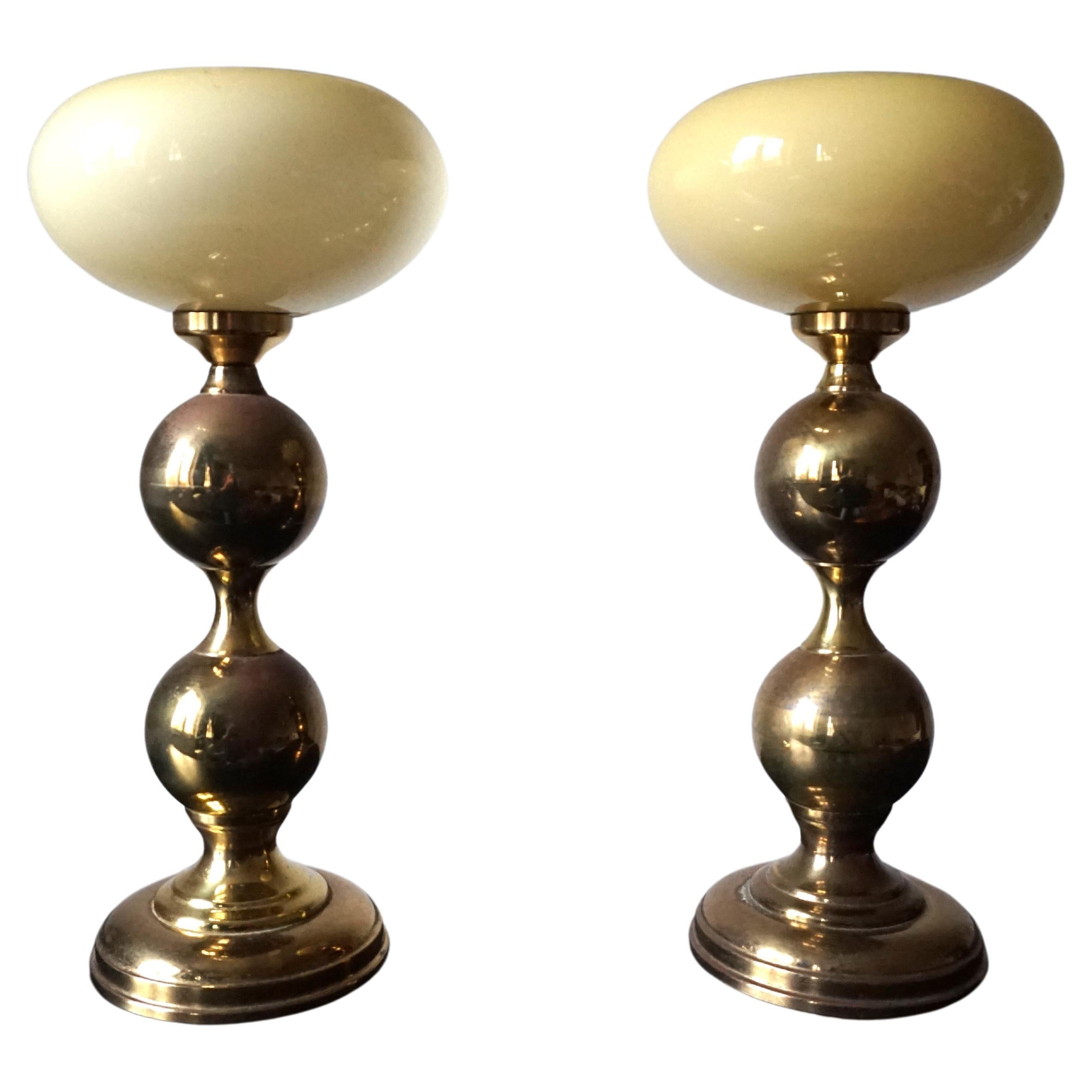 Pair of brass table lamps from the 70s For Sale