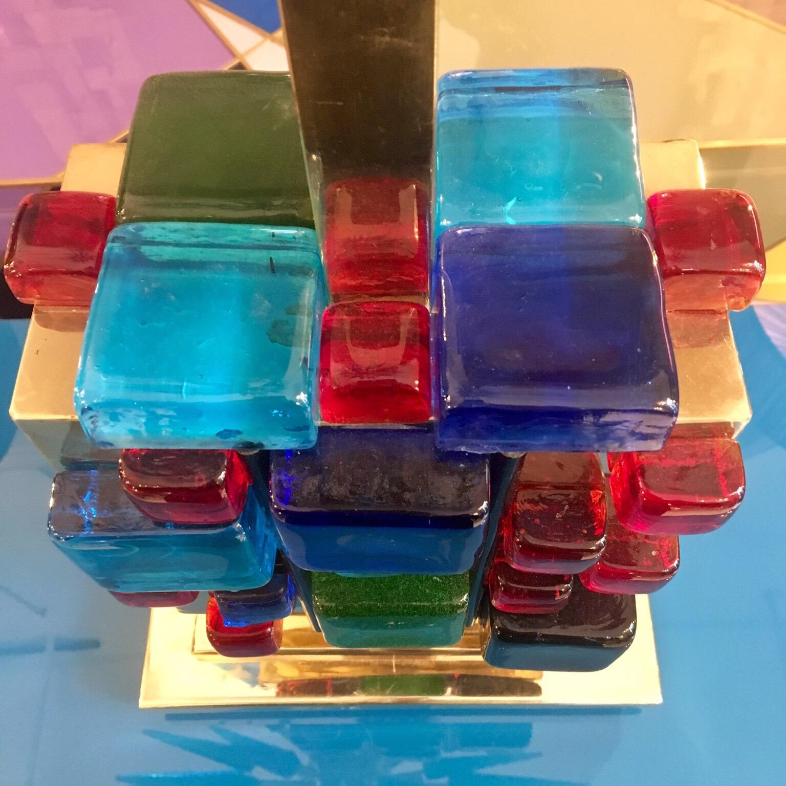 Paire de lampes de bureau en laiton avec cubes en verre de Murano multicolores, années 1980 1