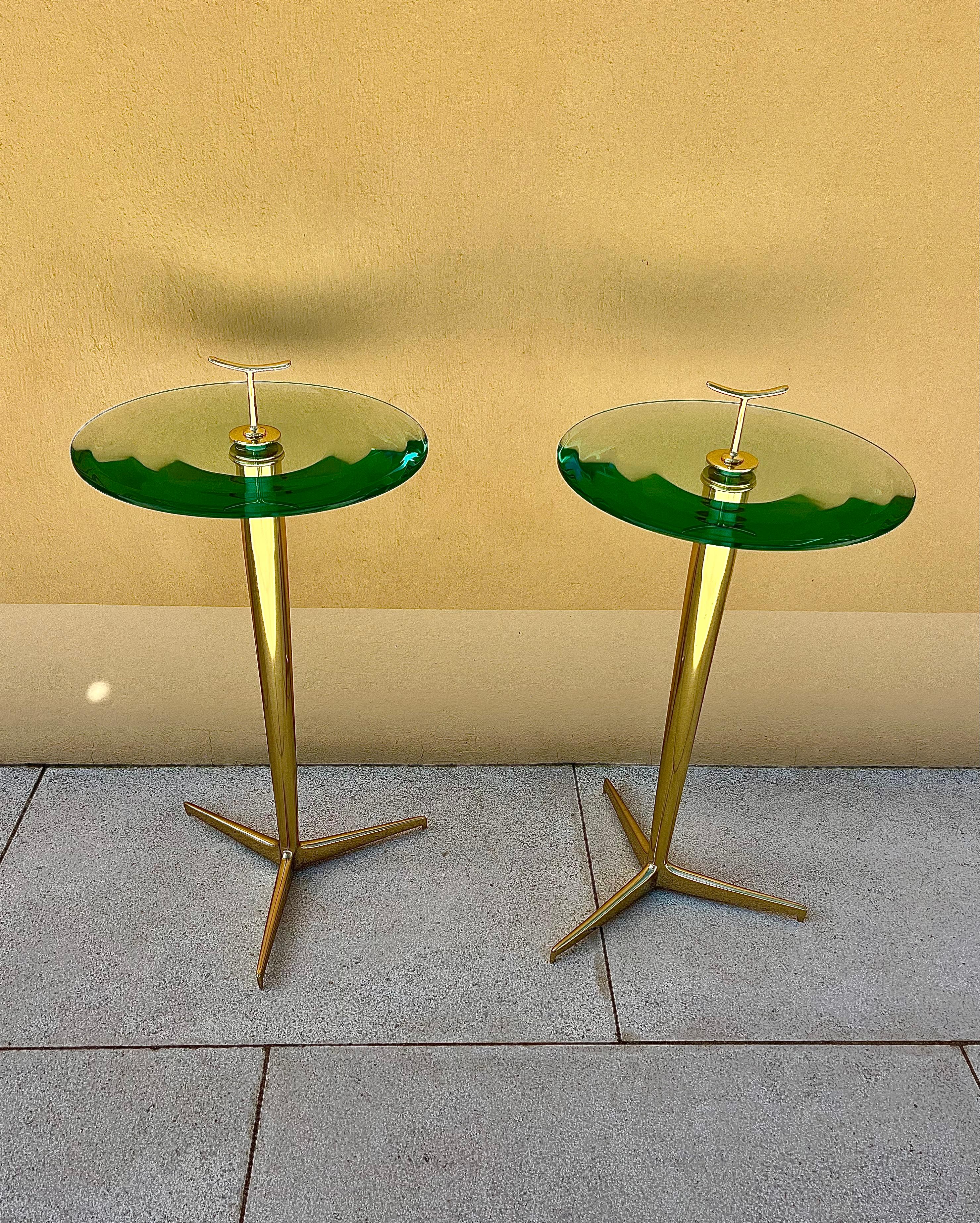 Modern Pair of brass tripod tables with lens glass tops . Italy, late 20th century  For Sale