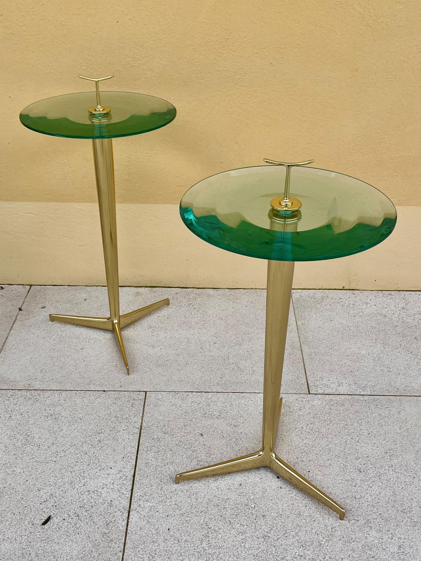 Italian Pair of brass tripod tables with lens glass tops . Italy, late 20th century  For Sale