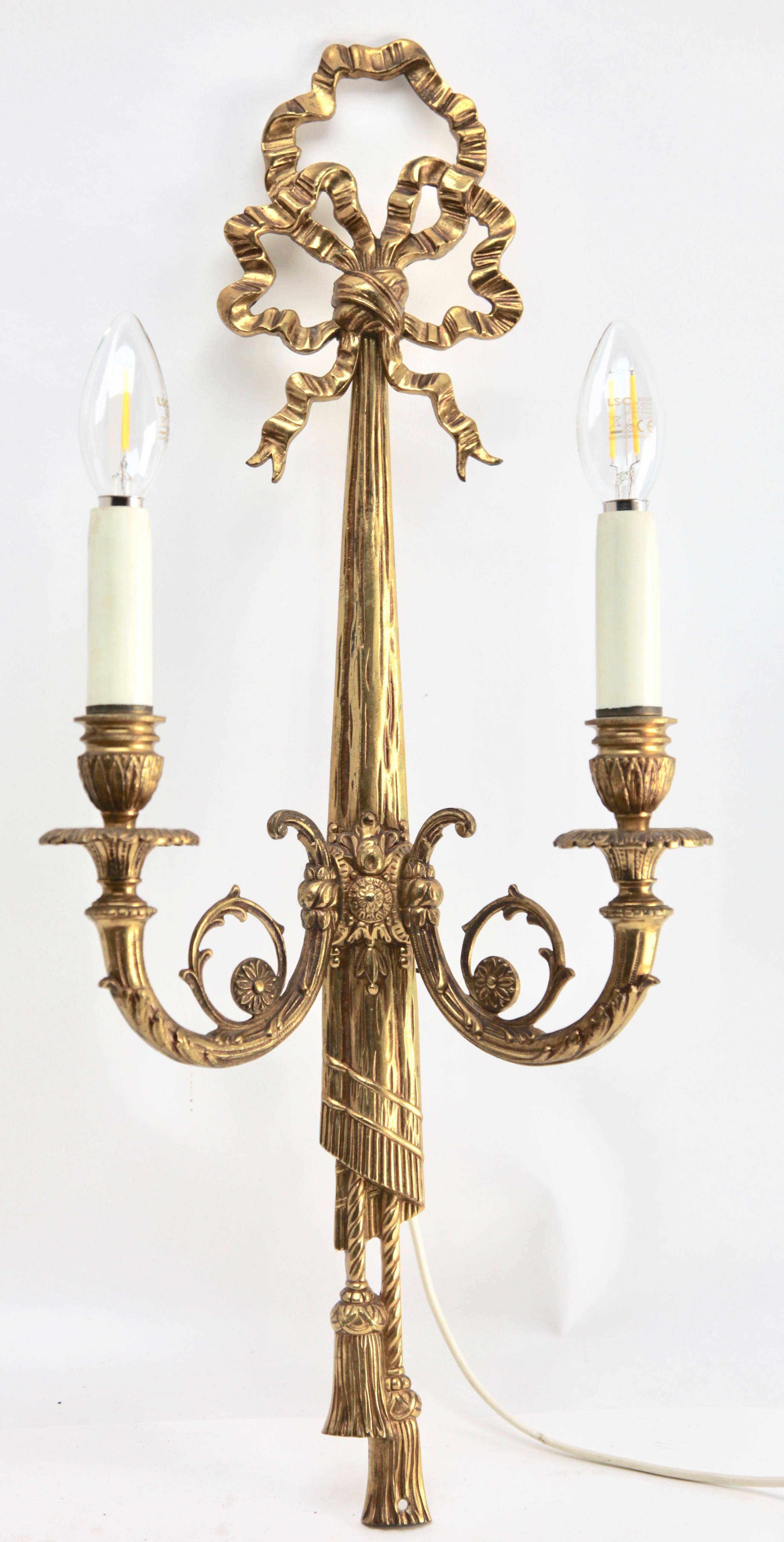 Pair of Brass Two-Light Sconces in Louis XVI Style In Good Condition In Verviers, BE