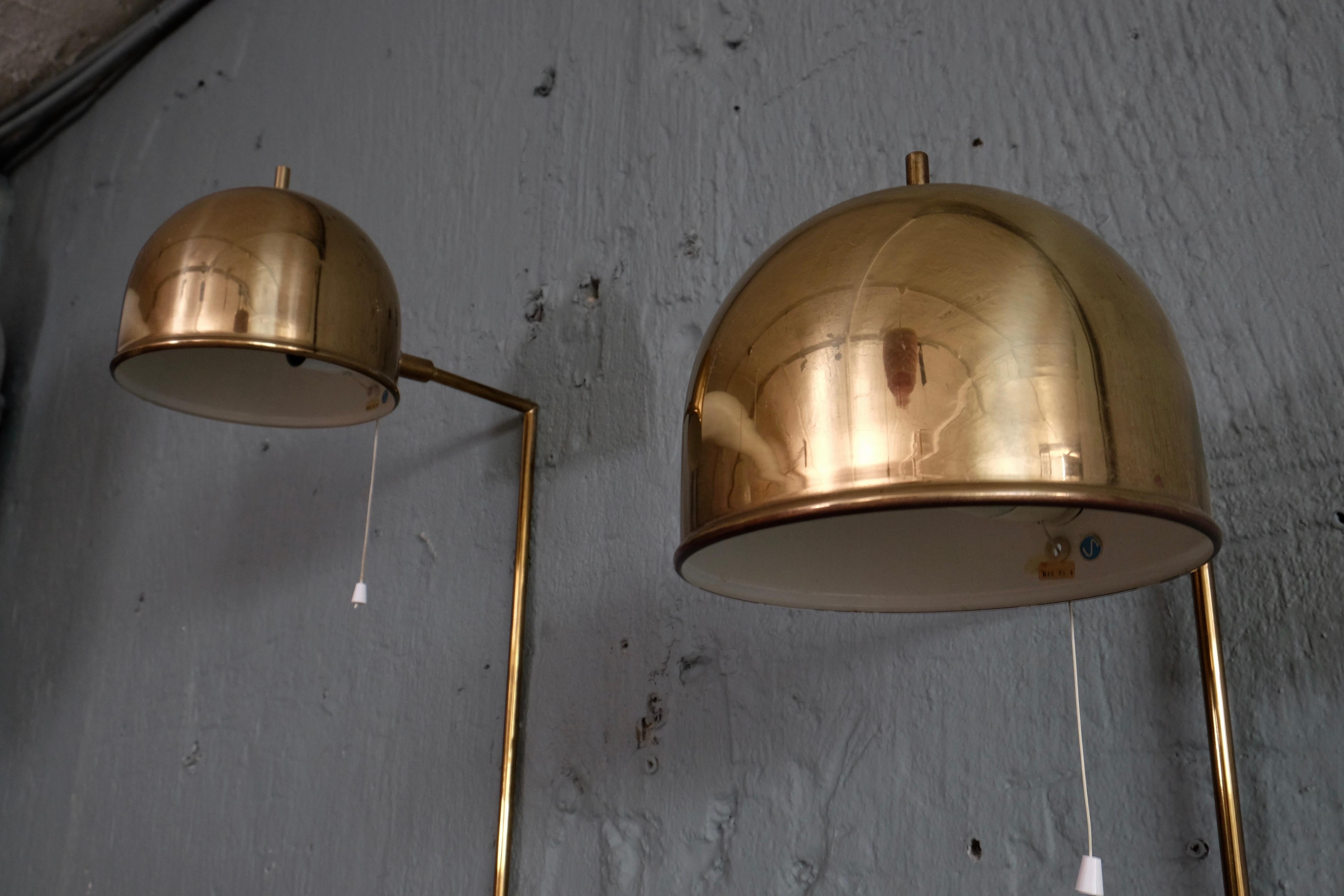 Pair of Brass Wall Lamps Bergboms, Sweden, 1960s In Good Condition For Sale In Stockholm, SE