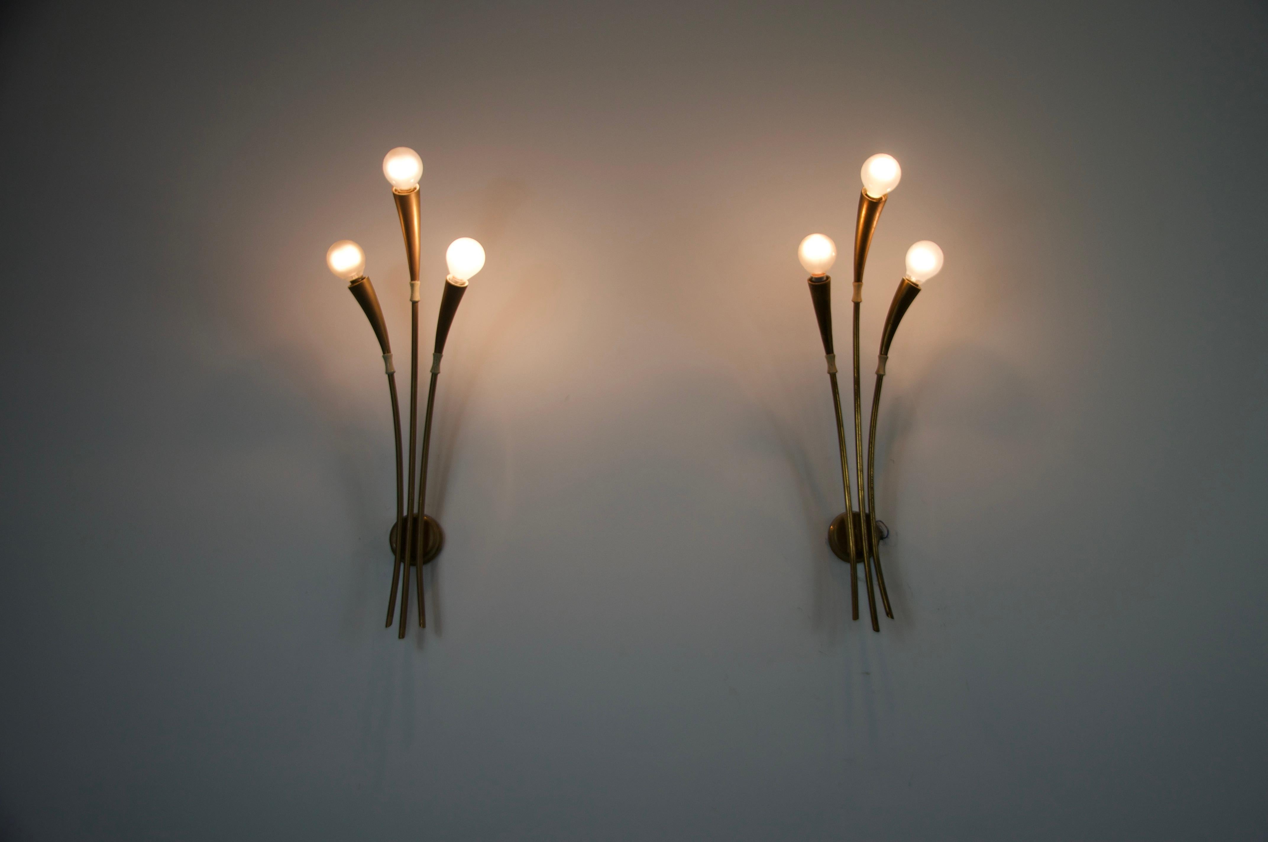 Paire de lampes murales en laiton Oscar Torlasco, Italie, années 1960 en vente 6