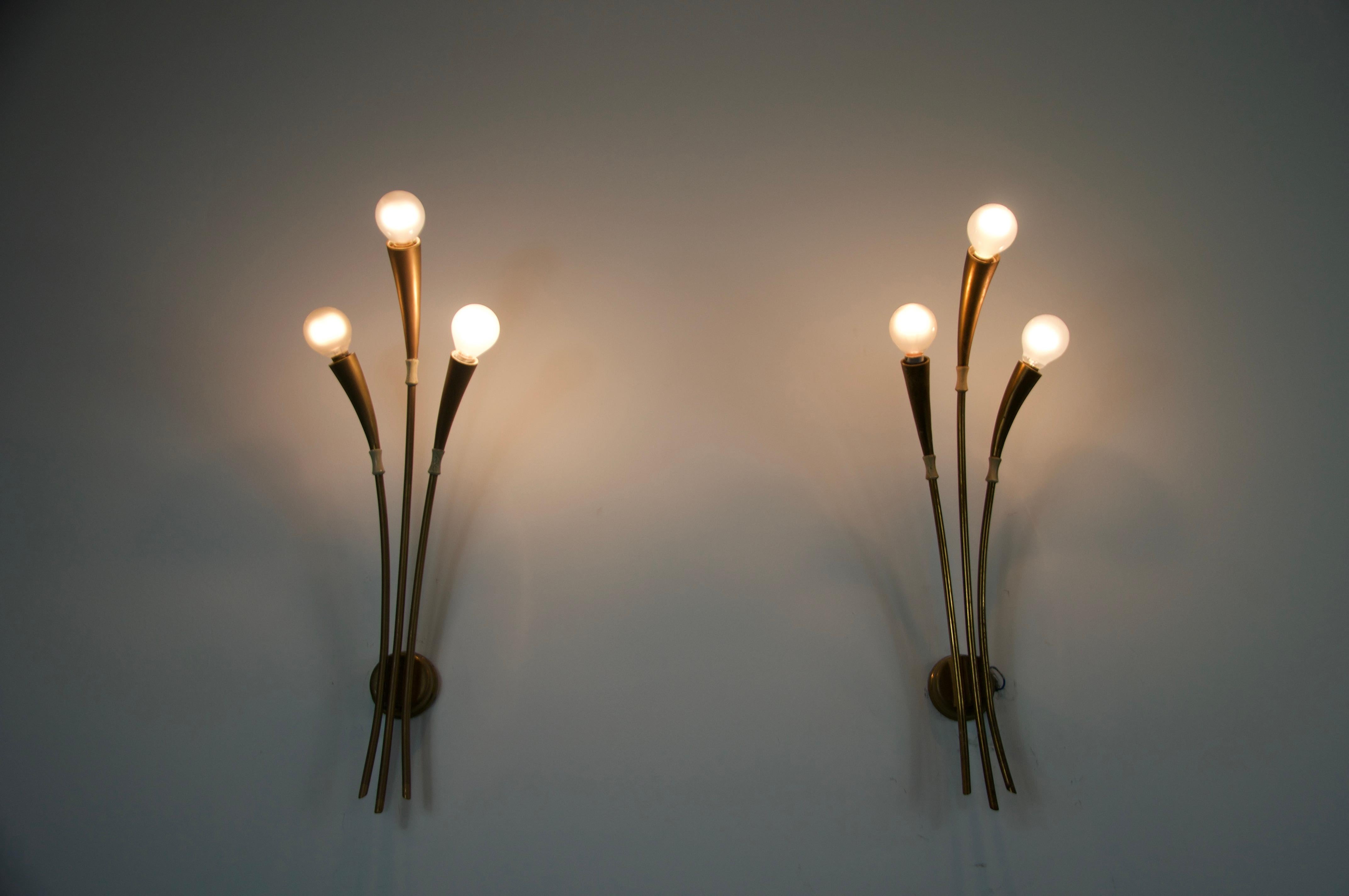 Paire de lampes murales en laiton Oscar Torlasco, Italie, années 1960 en vente 7